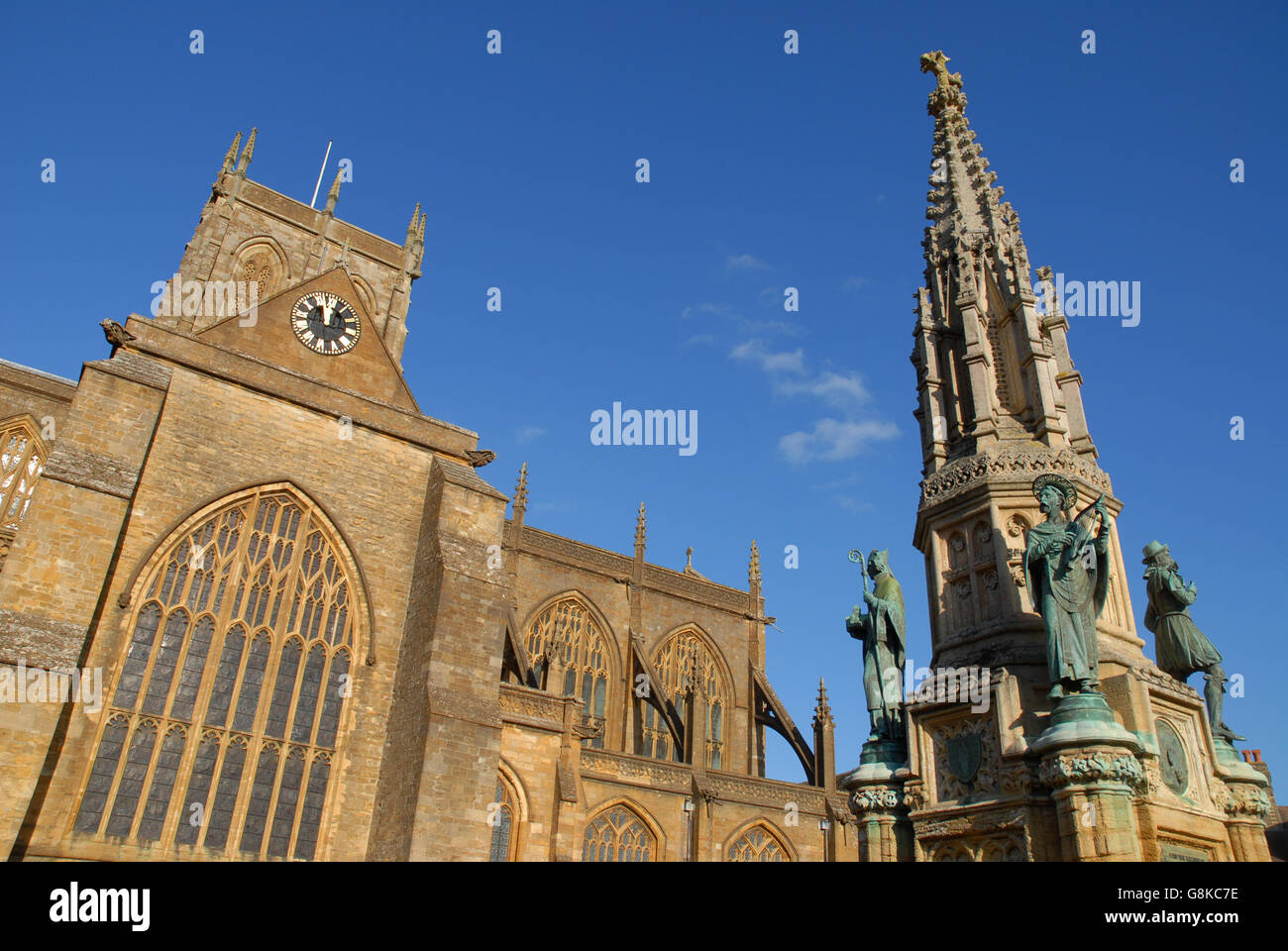 Sherborne Abbey e Digby Memorial, Sherborne, Dorset, Inghilterra Foto Stock