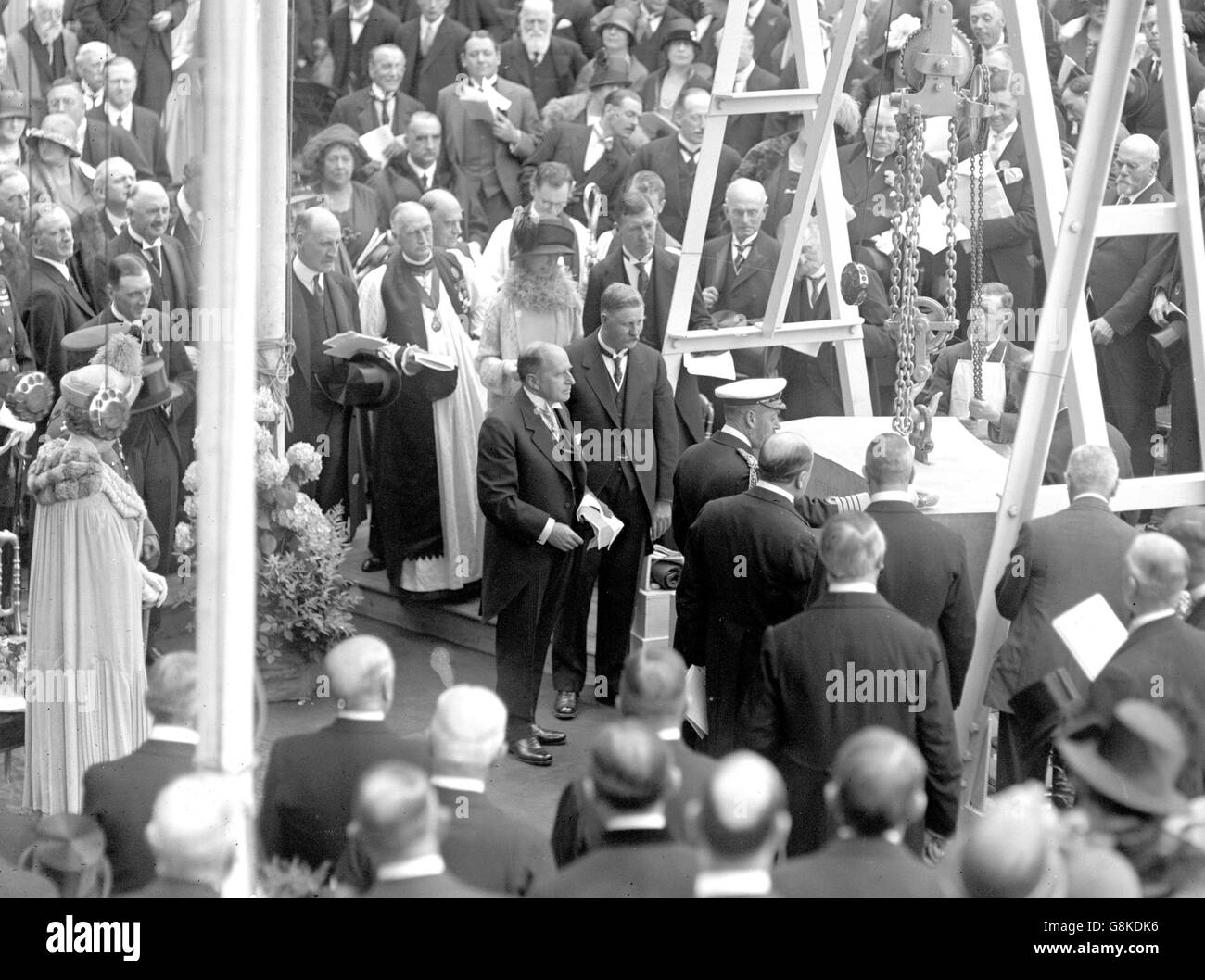 Re Giorgio V pone la pietra di fondazione del nuovo edificio per Lloyd's. Foto Stock