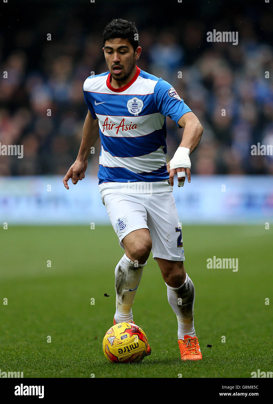 Massimo Luongo del Queens Park Rangers durante la partita del campionato Sky Bet a Loftus Road, Londra. PREMERE ASSOCIAZIONE foto. Data immagine: Sabato 13 febbraio 2016. Vedi PA storia CALCIO QPR. Il credito fotografico dovrebbe essere: Adam Davy/PA Wire. Foto Stock