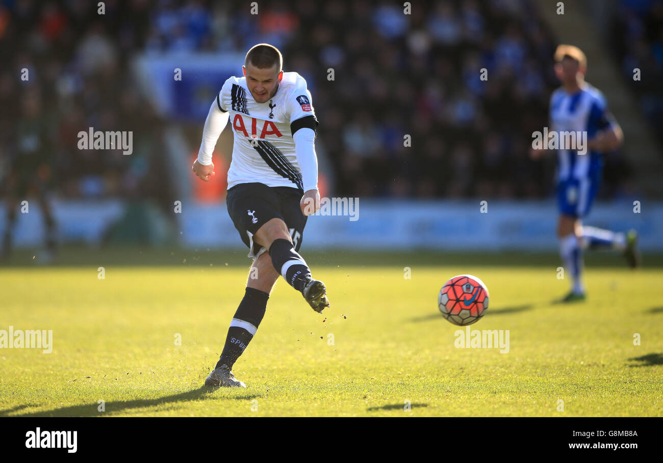 Colchester Regno v Tottenham Hotspur - Emirates FA Cup - quarto round - Weston Homes Comunità Stadium Foto Stock