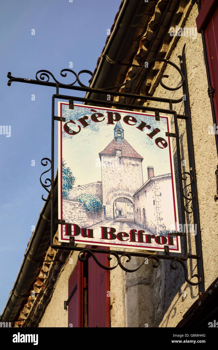 Segno del ristorante Crêperie di Beffroi, Charroux, Allier, Avergna Francia Foto Stock