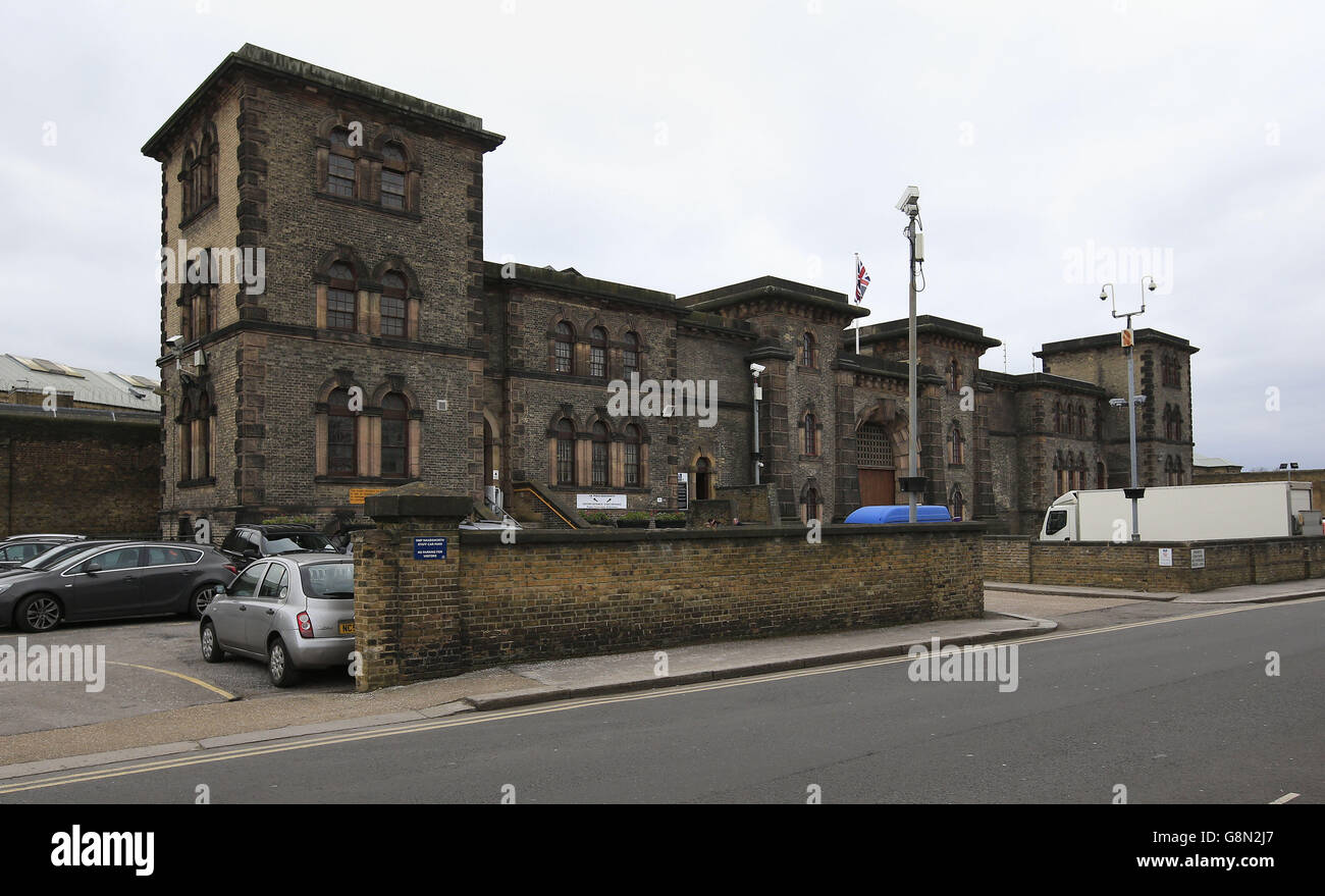 Un cartello all'esterno di HMP Wandsworth, una prigione maschile di categoria B nel sud-ovest di Londra. Foto Stock