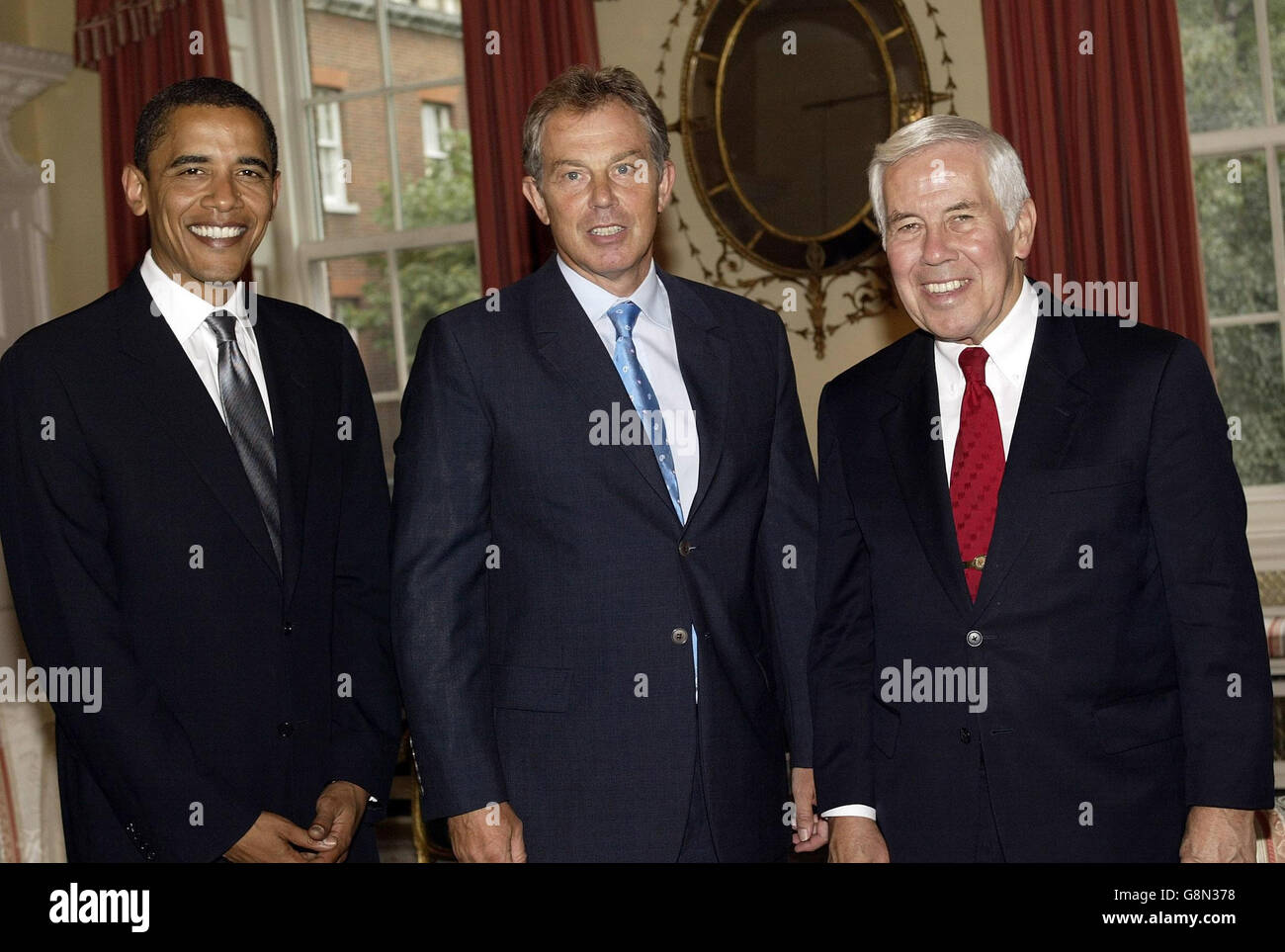 Il primo ministro britannico Tony Blair (Centro) con i senatori degli Stati Uniti (da sinistra a destra) Barack Obama e Richard G Lugar, giovedì 1 settembre 2005 durante un incontro nel 10 Downing Street nel centro di Londra. PREMERE ASSOCIAZIONE foto. Il credito fotografico dovrebbe essere: Colin Davey/PA/Daily Mail/NPA Rota Foto Stock