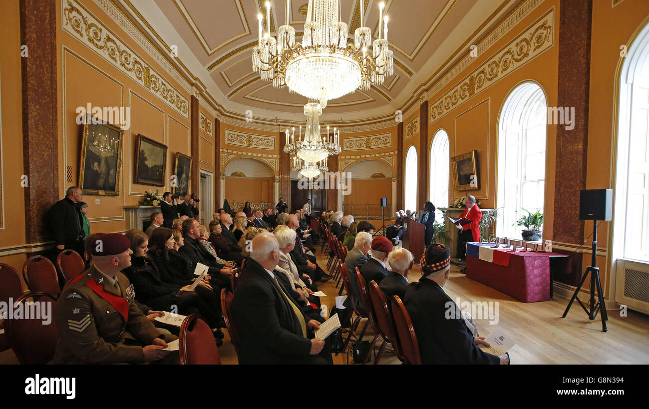 Una cerimonia al Municipio di Liverpool, dove i veterani della seconda guerra mondiale riceveranno la Legion d'honneur, la più alta distinzione della Francia, dall'ambasciatore francese Sylvie Bermann per il ruolo svolto nella liberazione della Francia durante la seconda guerra mondiale. Foto Stock
