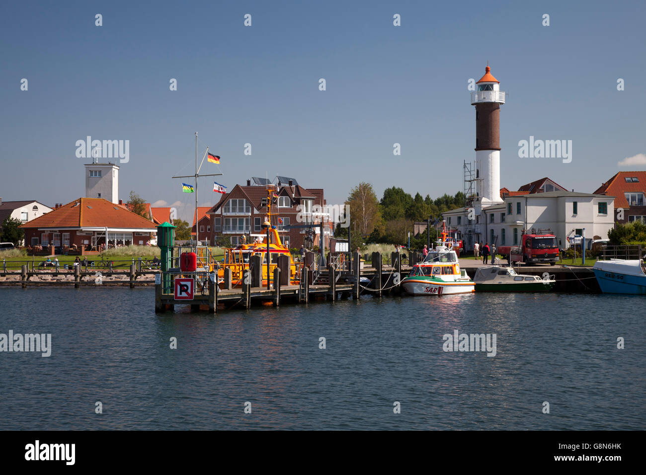 Faro del porto, Mar Baltico località di Timmendorf, Poel Isola, Meclemburgo-Pomerania Occidentale Foto Stock