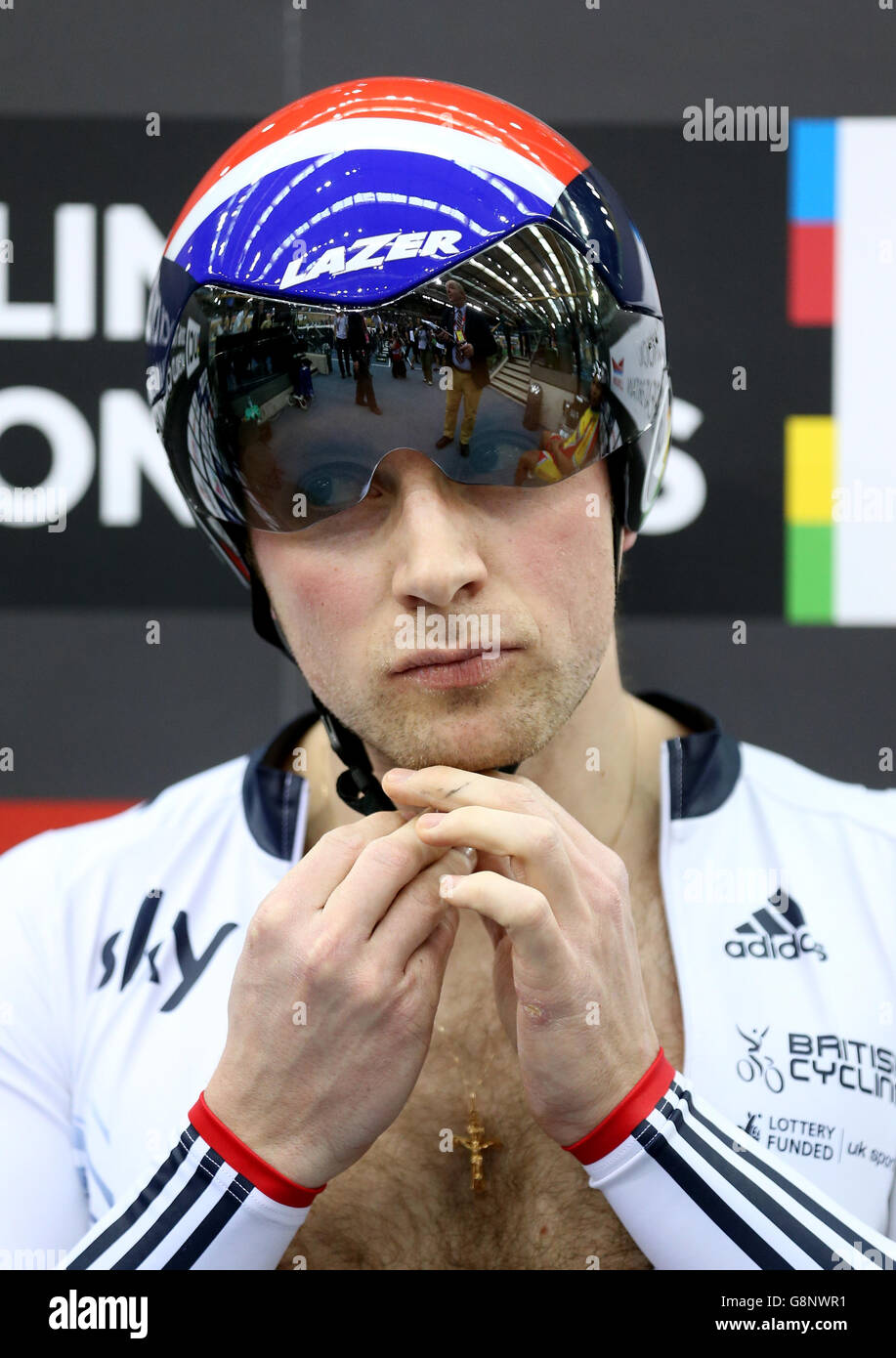 Great Britain's Jason Kenny durante il terzo giorno dei Campionati mondiali di ciclismo su pista UCI a Lee Valley VeloPark, Londra. Foto Stock