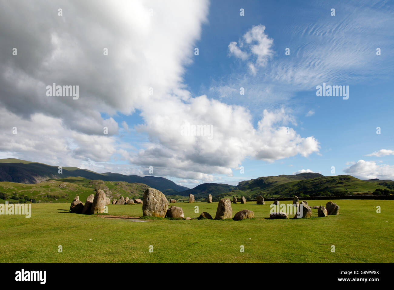 Castlerigg Stone Circle, Cumbria Lake District Lakeland, England Regno Unito. Costruito dagli agricoltori in epoca preistorica. Foto Stock