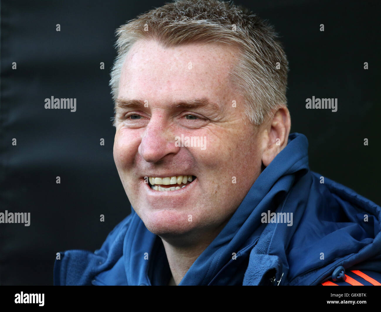 Il capo allenatore di Brentford Dean Smith durante la partita del campionato Sky Bet al KC Stadium di Hull. Foto Stock