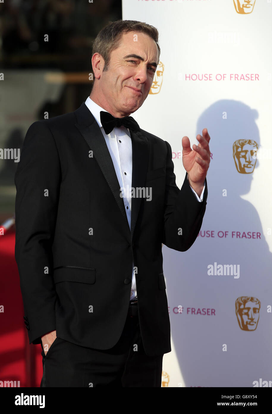 James Nesbitt ha partecipato alla House of Fraser BAFTA TV Awards 2016 al Royal Festival Hall di Southbank, Londra. PREMERE ASSOCIAZIONE foto. Data foto: Domenica 8 maggio 2016. Vedi PA Story SHOWBIZ BAFTA. Il credito fotografico deve essere: Jonathan Brady/PA Wire Foto Stock