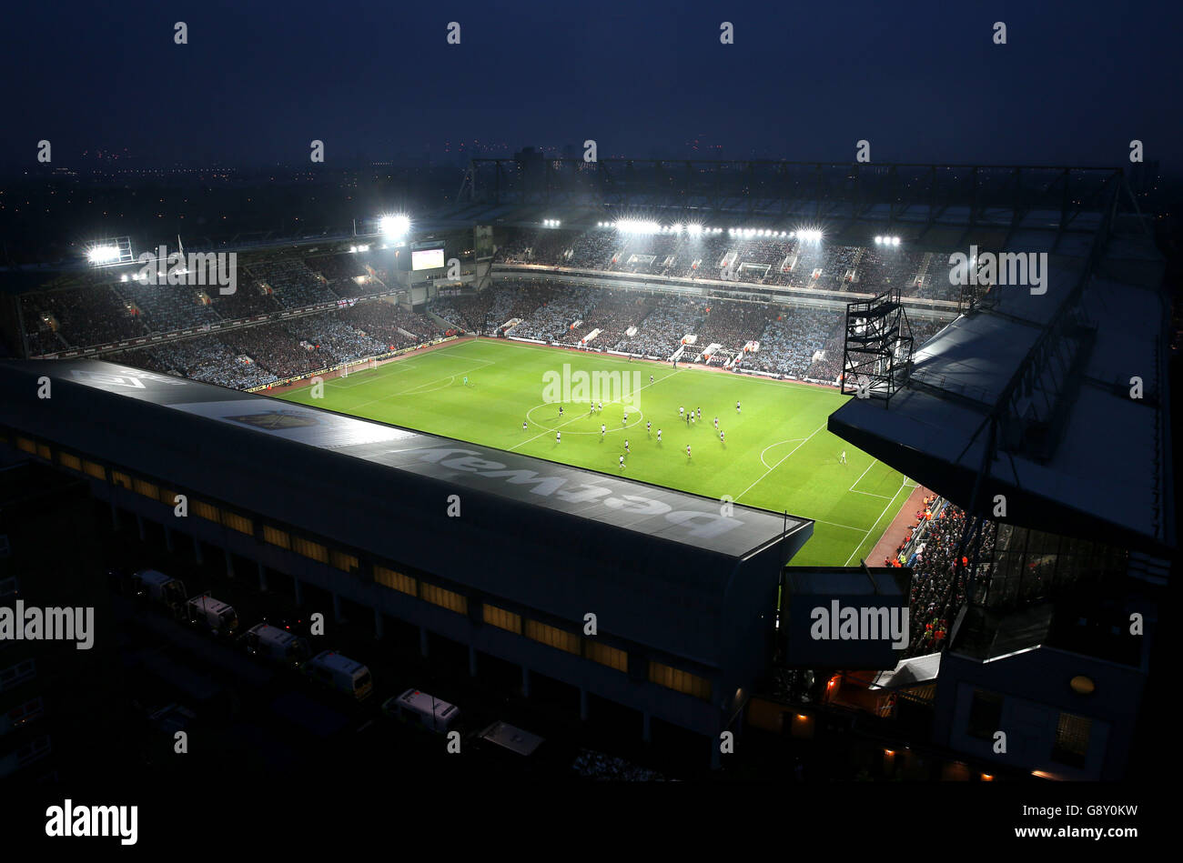 Vista generale della partita tra West Ham United e Manchester United durante l'ultima partita della Barclays Premier League disputata a Upton Park, Londra. Foto Stock