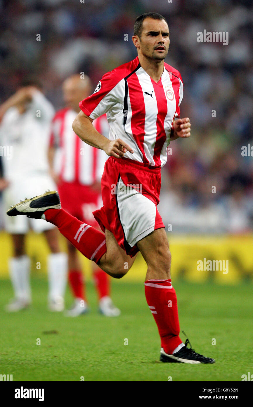 Soccer - UEFA Champions League - Gruppo F - Real Madrid v Olympiakos - Santiago Bernabeu Foto Stock