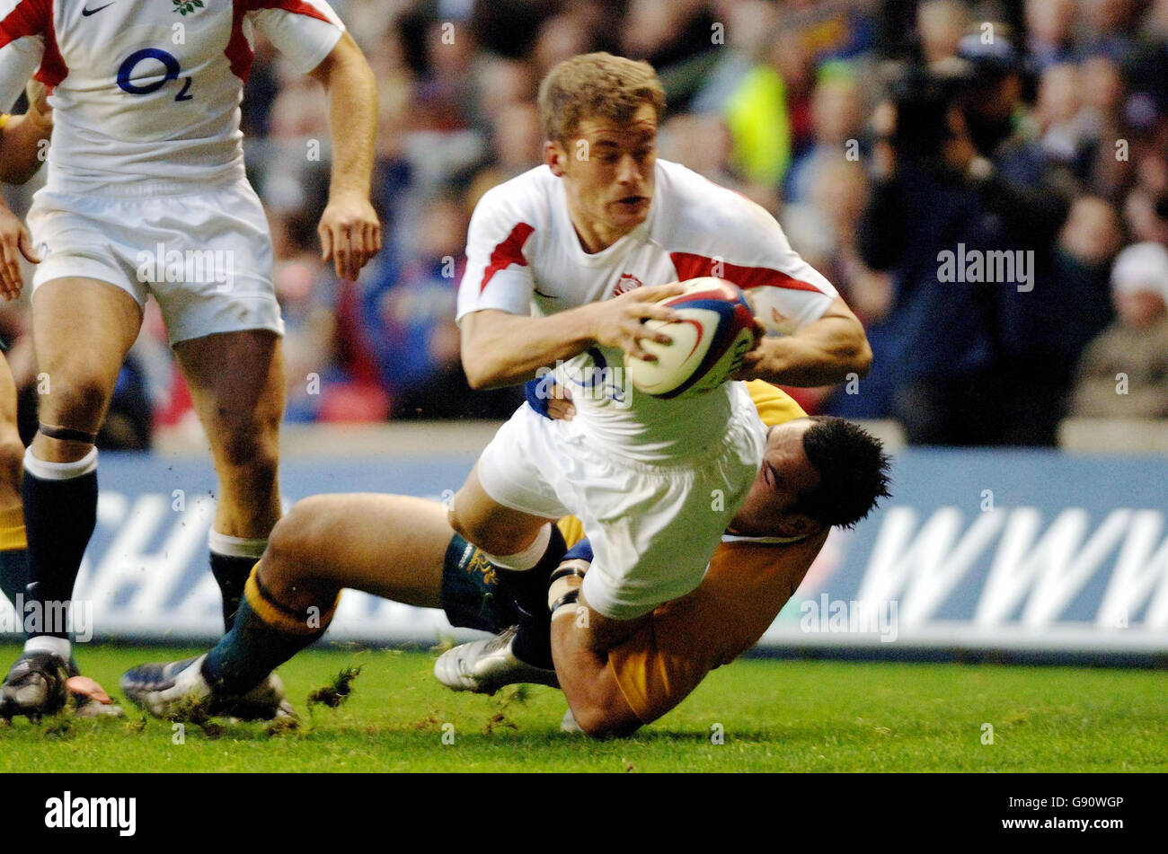 Mark Cueto in Inghilterra si è provato durante la partita internazionale contro l'Australia a Twickenham, Londra, sabato 12 novembre 2005. PREMERE ASSOCIAZIONE foto. Il credito fotografico deve essere: Sean Dempsey/PA. Foto Stock