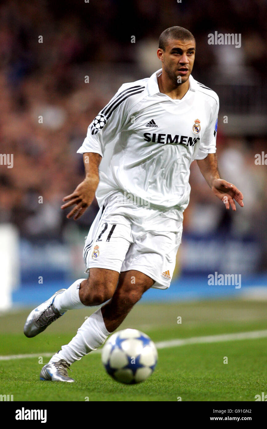 Calcio - UEFA Champions League - Gruppo F - Real Madrid v Olympique Lyonnais - Santiago Bernabeu. Carlos Diogo, Real Madrid Foto Stock