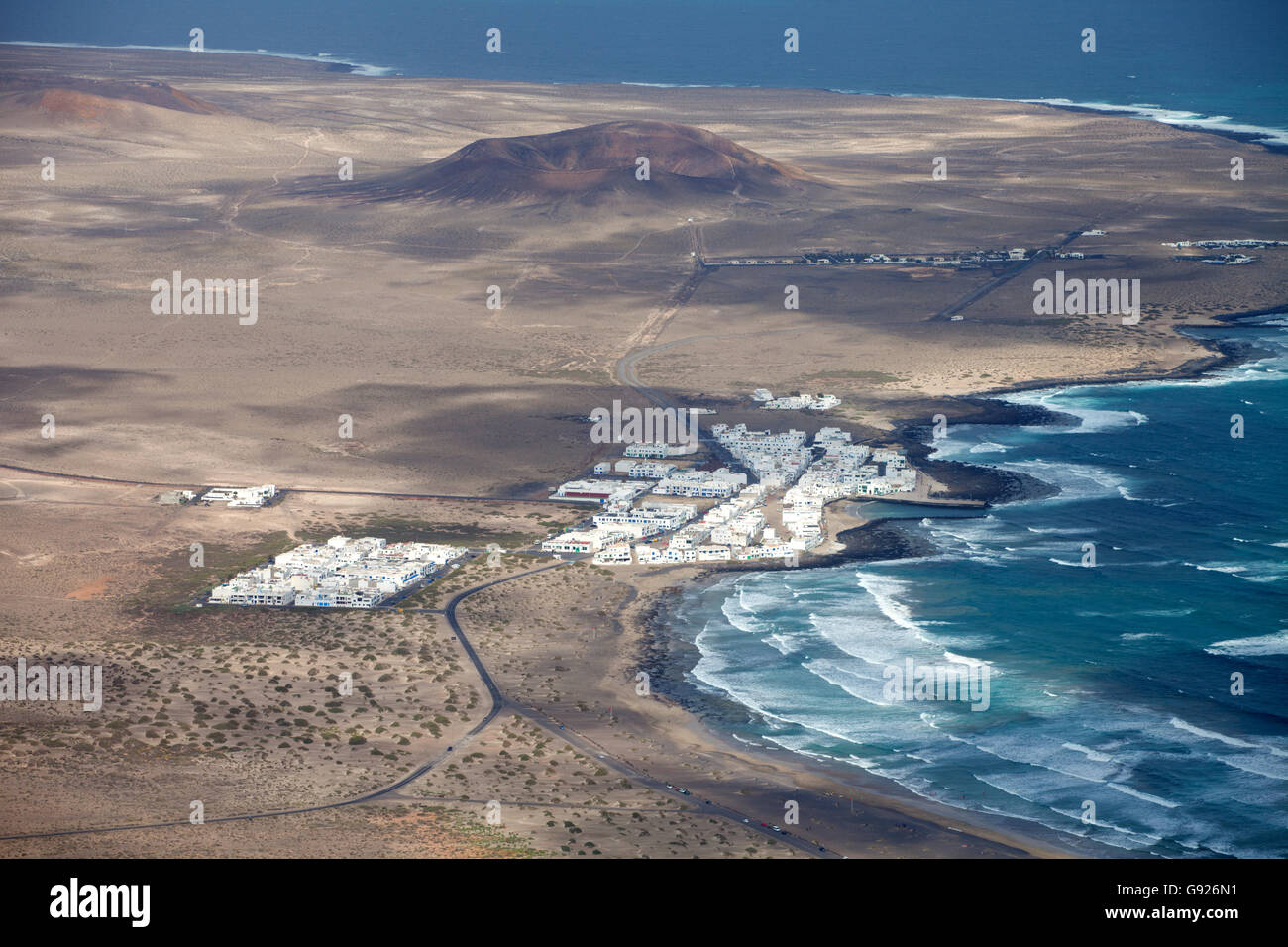 Vista aerea di 'La Caleta de Famara' Lanzarote isole Canarie Foto Stock