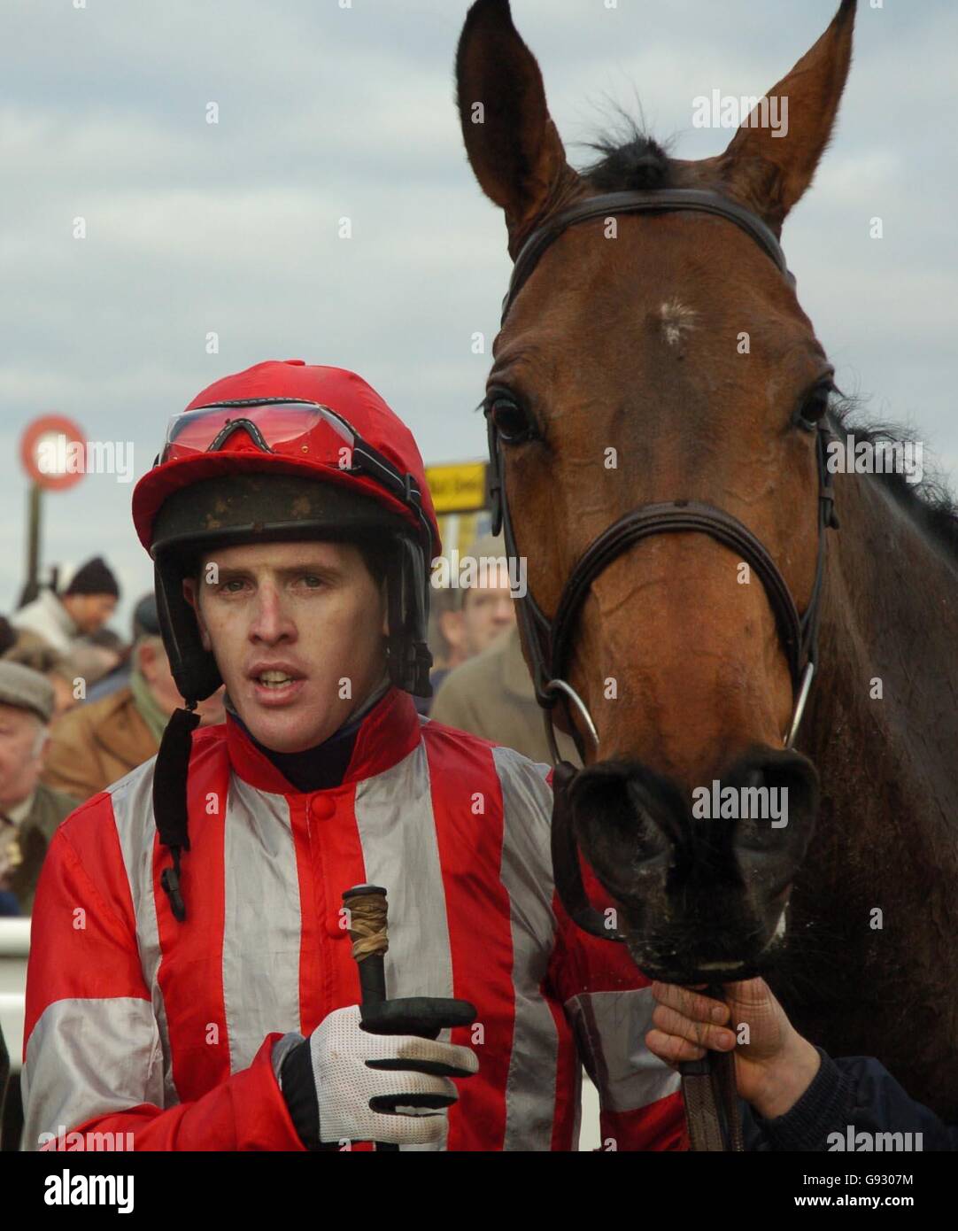 Corse ippiche - riunione di Capodanno - Ippodromo di Exeter. Jason Maguire con Idle Talk Foto Stock