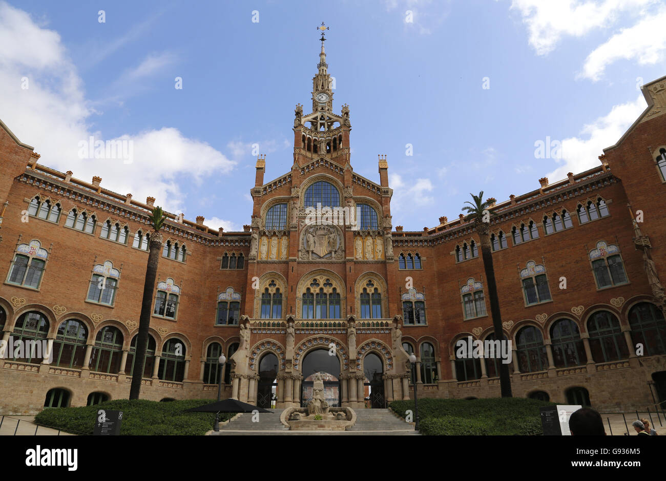 Ospedale di Santa Croce e San Paolo. Costruito 1901-1930. Progettato da architetto modernista Lluis Domenech i Montaner (1850-1923 Foto Stock