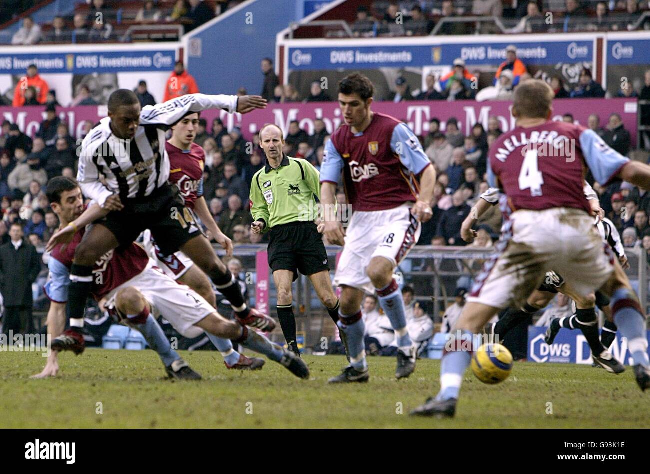 Calcio - FA Barclays Premiership - Aston Villa v Newcastle United - Villa Park Foto Stock