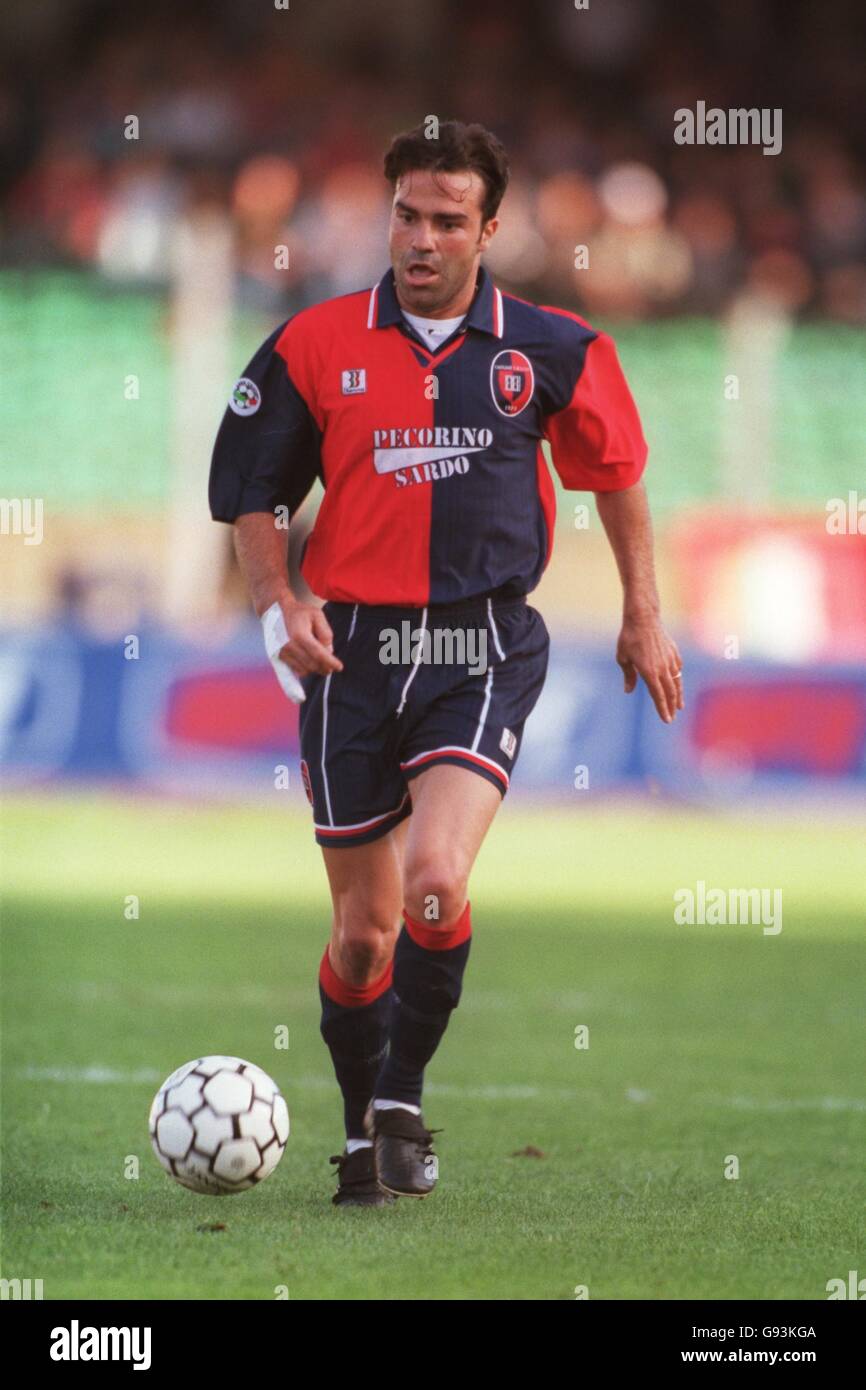 Calcio Italiano - Serie A - Cagliari v Sampdoria. Eufremio Carruezzo,  Cagliari Foto stock - Alamy