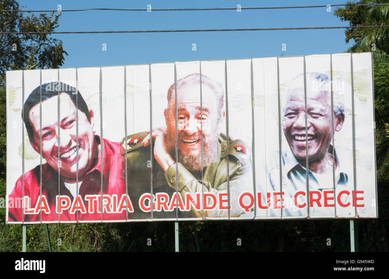 Cuba cartellone di tre eroi nella vita cubana Hugo Chavez, Fidel Castro e Nelson Mandela vicino a Trinidad Cuba Foto Stock