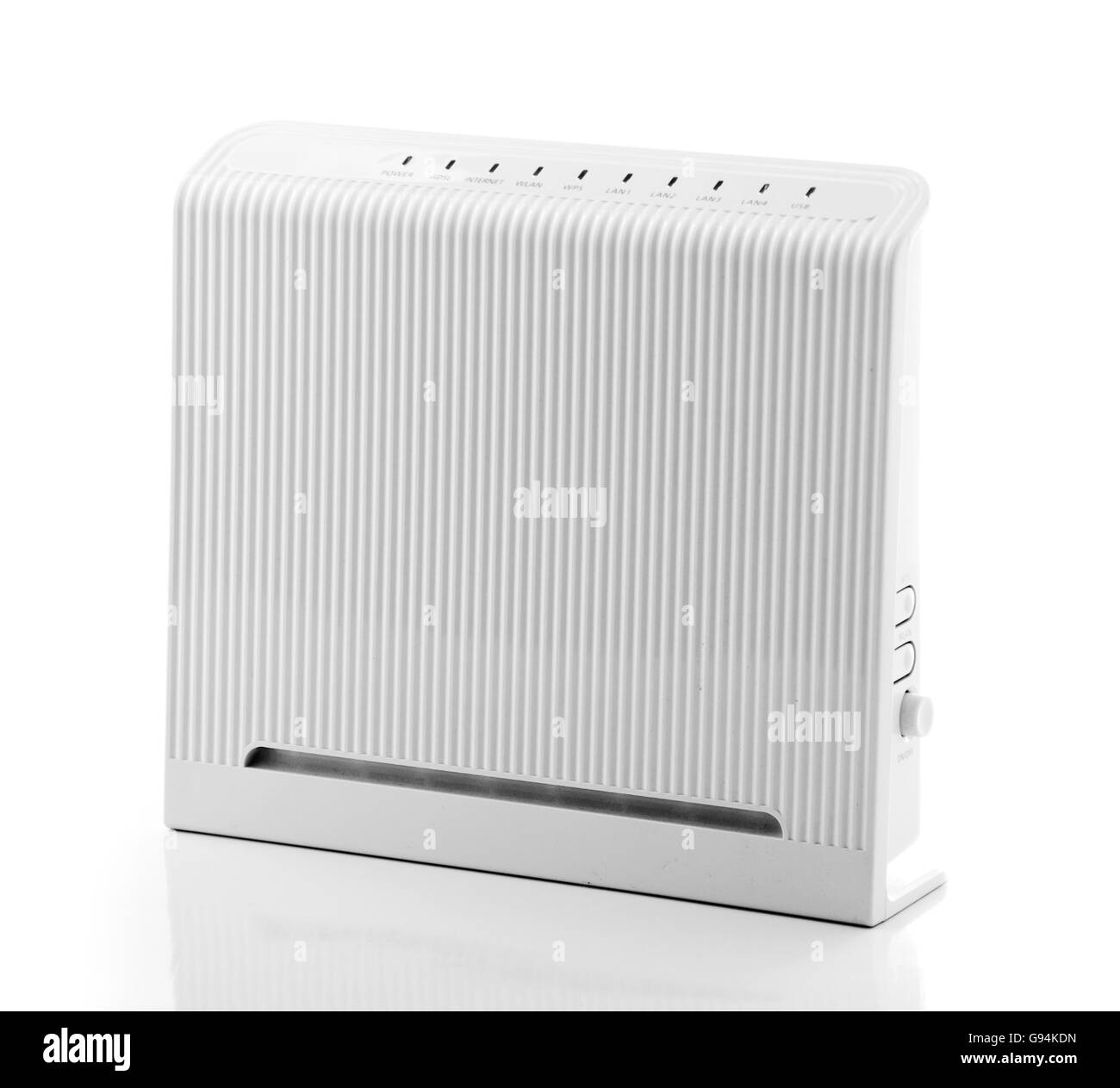 ADSL Router senza fili isolati su sfondo bianco Foto Stock