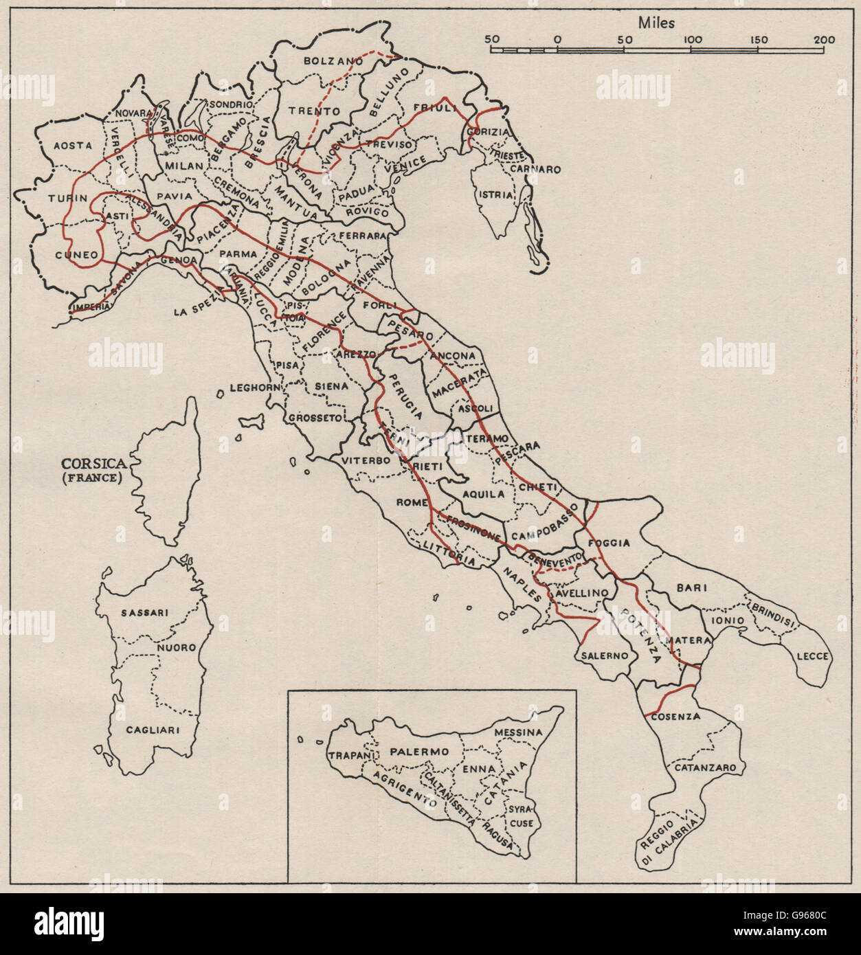 Italia:Province vani Physical(rosso).WW2 ROYAL NAVY INTELLIGENCE MAPPA 1944 Foto Stock