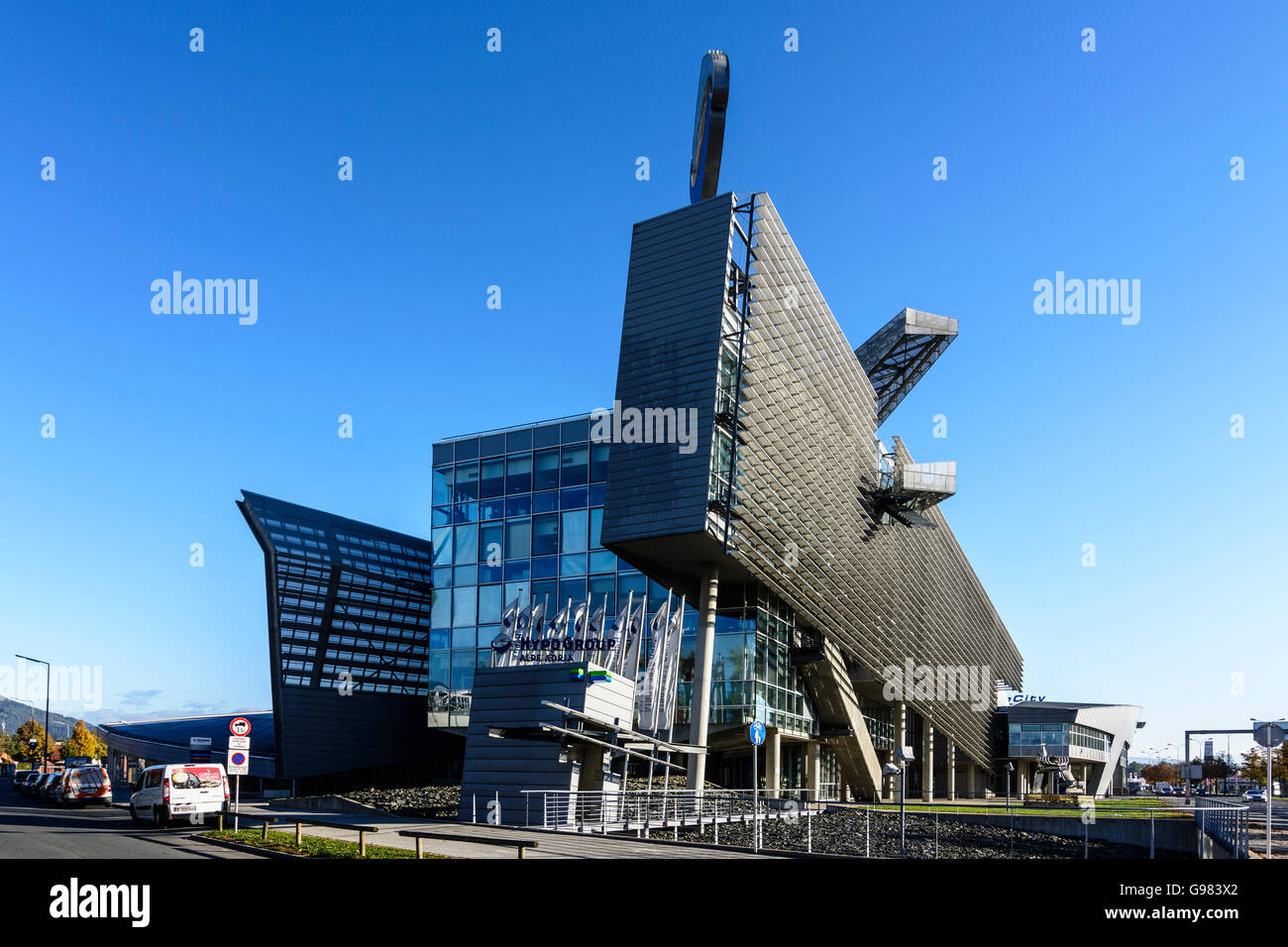 Banca Hypo Alpe Adria, Klagenfurt am Wörthersee Austria, Kärnten, in Carinzia Foto Stock