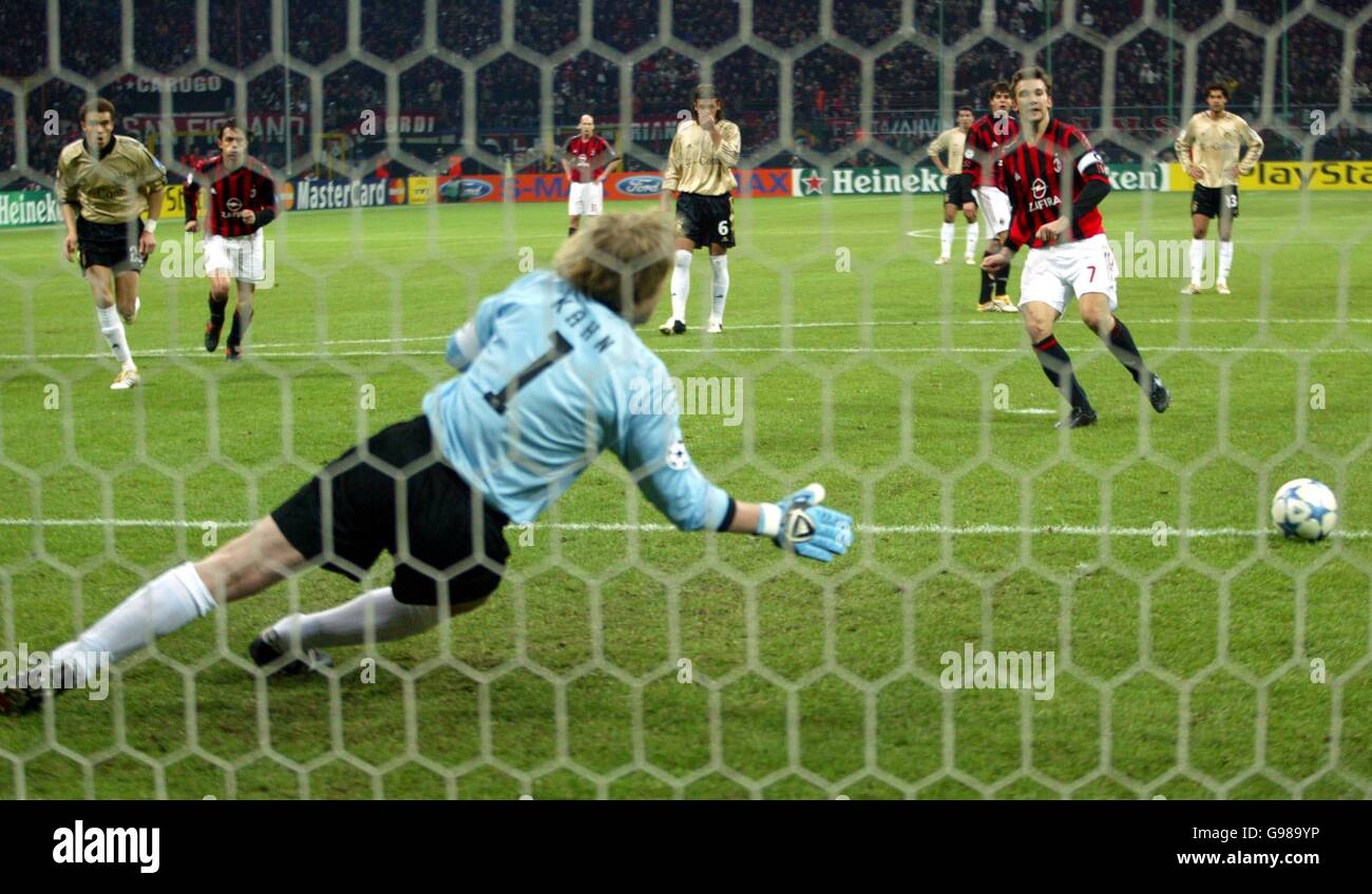 Soccer - UEFA Champions League - Turno di 16 - Seconda tappa - AC Milan v Bayern Munich - Giuseppe Meazza Foto Stock