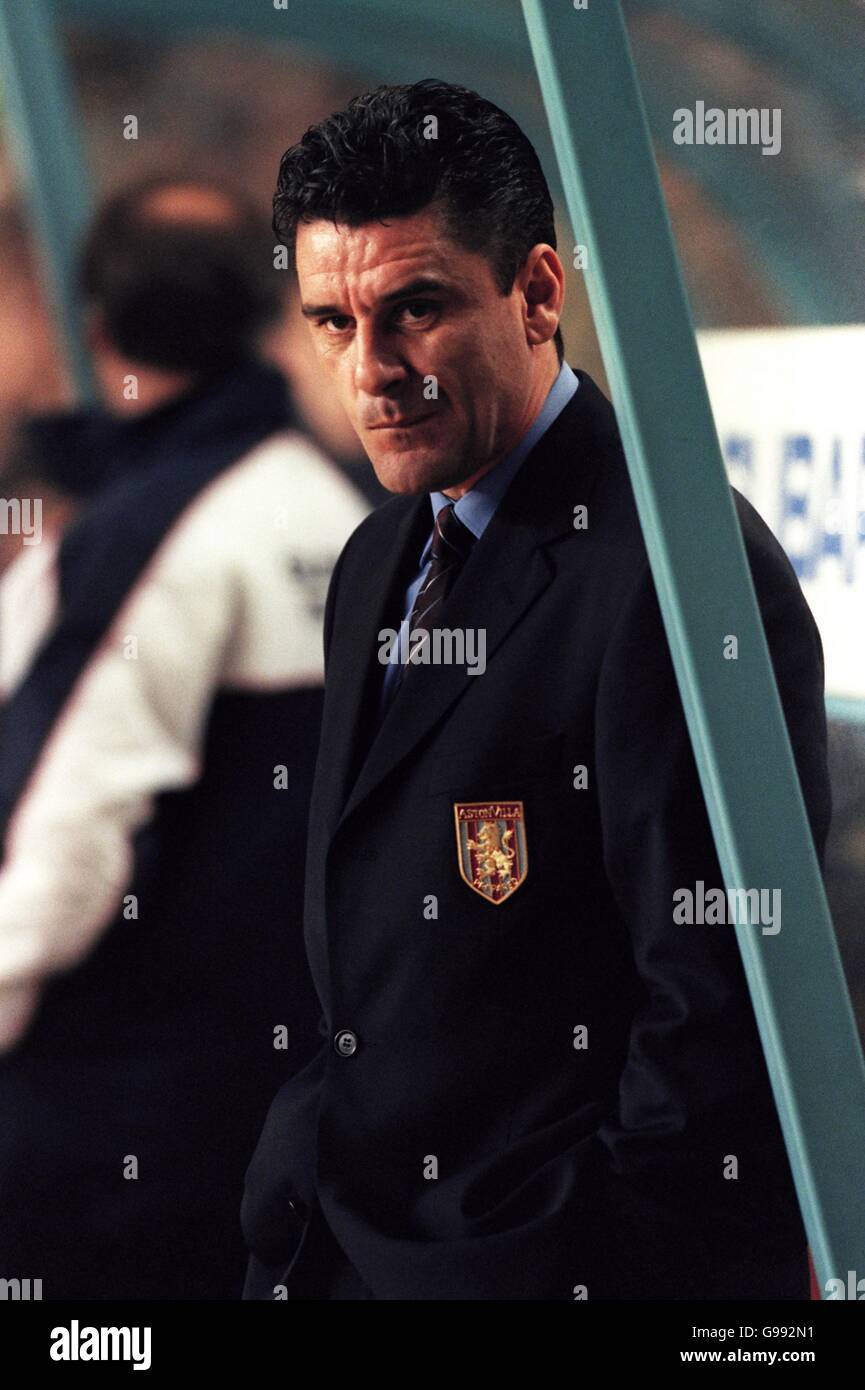 Calcio - fa Carling Premiership - Coventry City v Aston Villa. John Gregory, responsabile Aston Villa Foto Stock