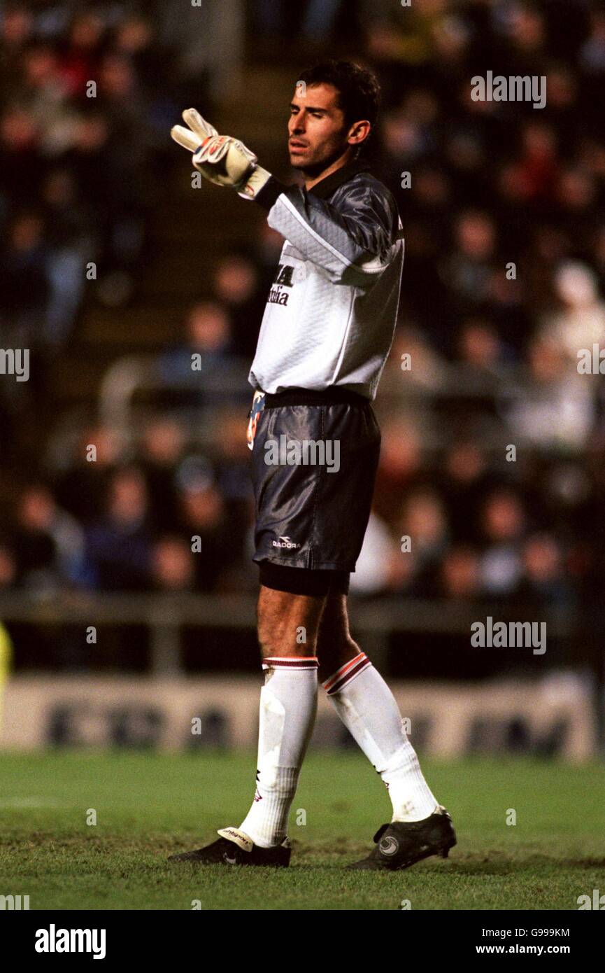 Calcio - Coppa UEFA - Terzo Round seconda gamba - Newcastle United v Roma Foto Stock