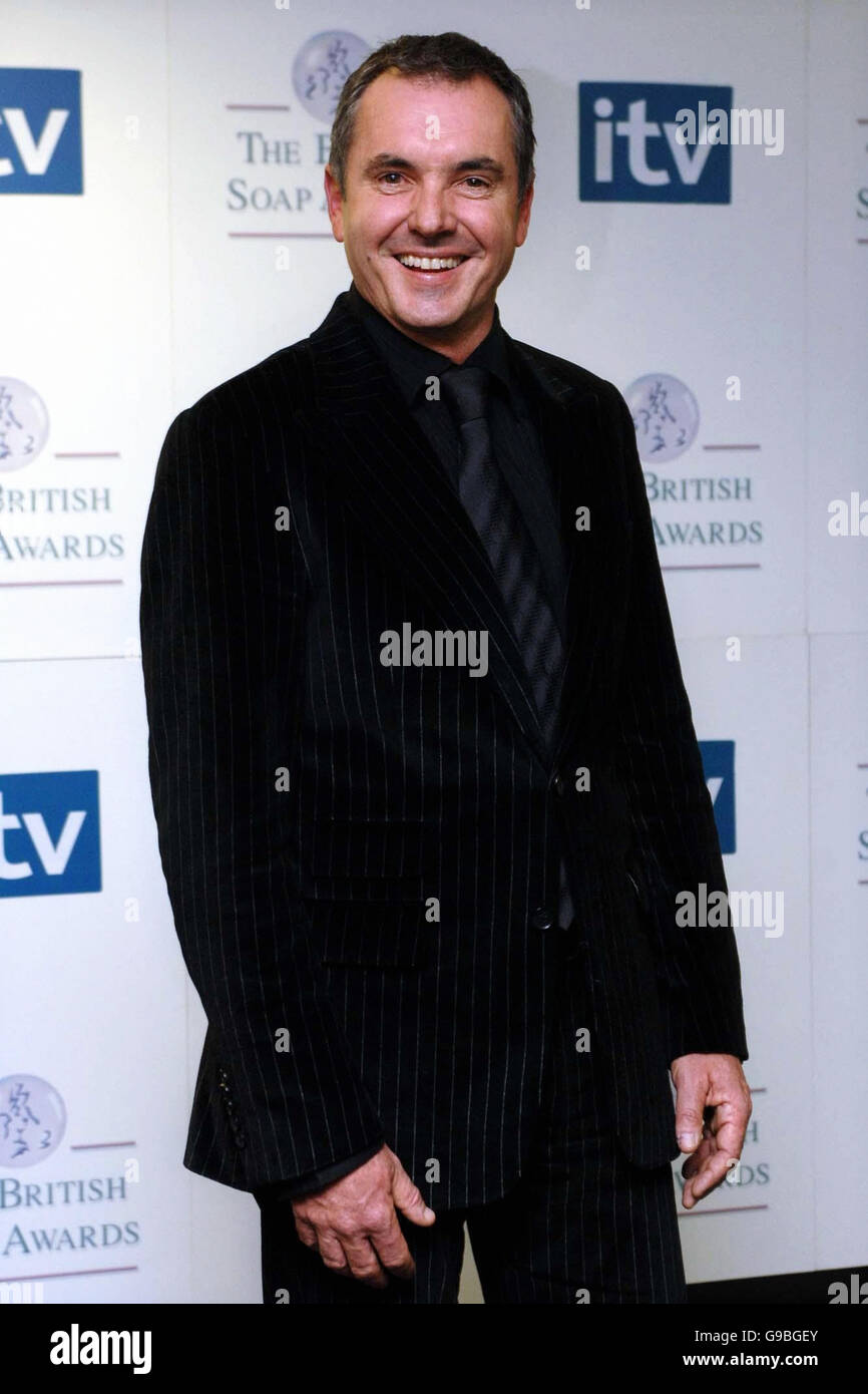 Alan Fletcher al British SOAP Awards, dal BBC Television Center, a ovest di Londra. Foto Stock