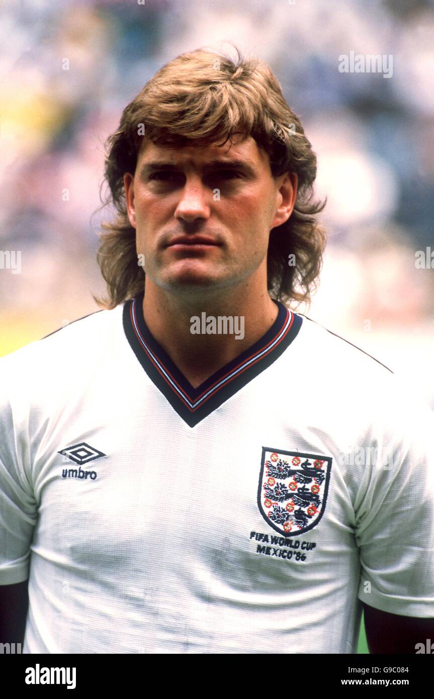 Calcio - Coppa del mondo Messico 1986 - secondo turno - Inghilterra v Paraguay. Glenn Hoddle, Inghilterra Foto Stock