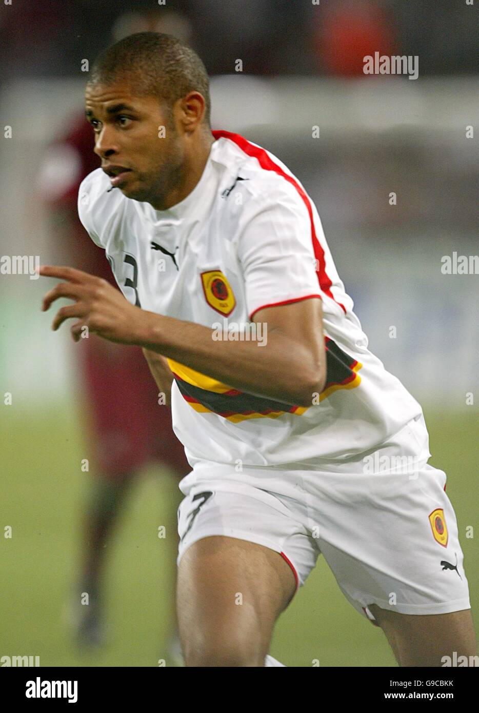 Calcio - Coppa del mondo FIFA 2006 Germania - Gruppo D - Angola / Portogallo - RheinEnergieStadion. Nobre Edson, Angola Foto Stock