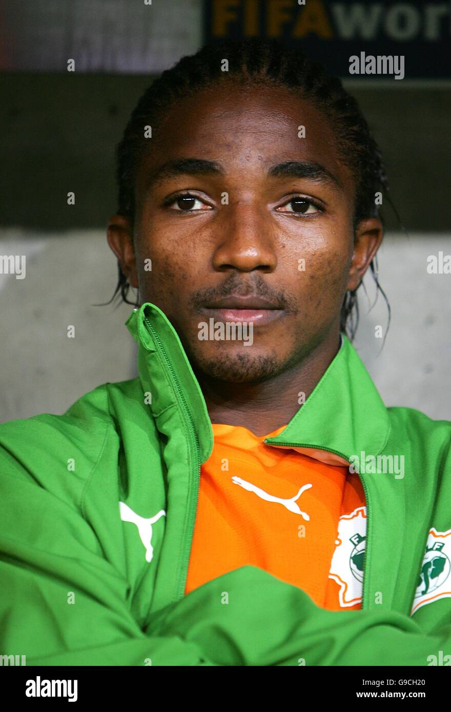 Calcio - Coppa del mondo FIFA 2006 Germania - Gruppo C - Costa d'Avorio / Serbia e Montenegro - Allianz Arena. Bakari Kone, Costa d'Avorio Foto Stock