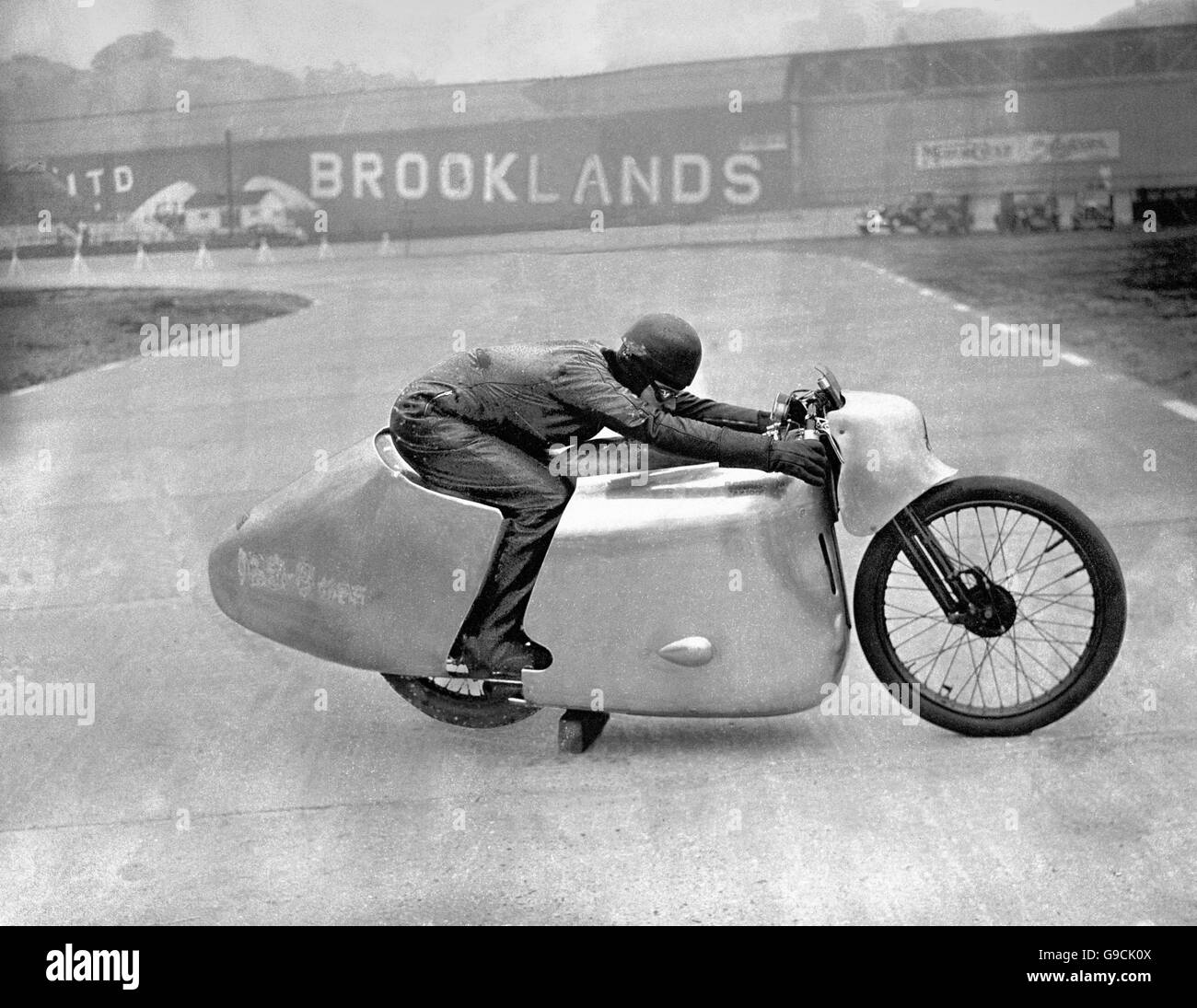 Il motociclismo - Eric Fernihough - Brooklands Foto Stock