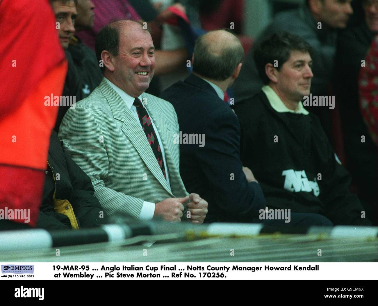 19-MAR-95 ... Finale della Coppa Italia anglo ... Howard Kendall, direttore della contea di Notts a Wembley Foto Stock