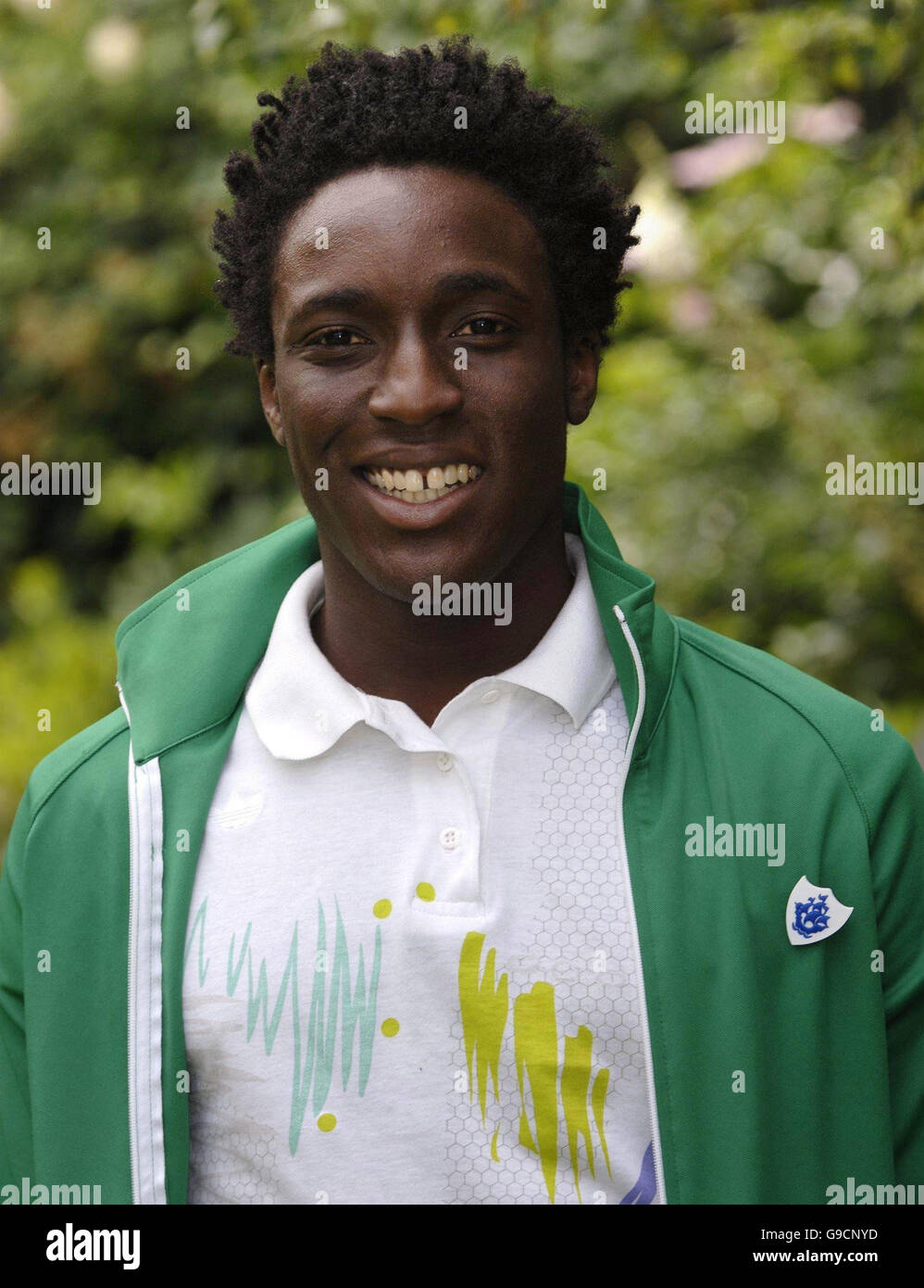 Andy Akinwolere è stato annunciato come il 32° presentatore Blue Peter del venerato spettacolo per bambini della BBC, dal Blue Peter Garden, BBC Television Center, a ovest di Londra. Foto Stock