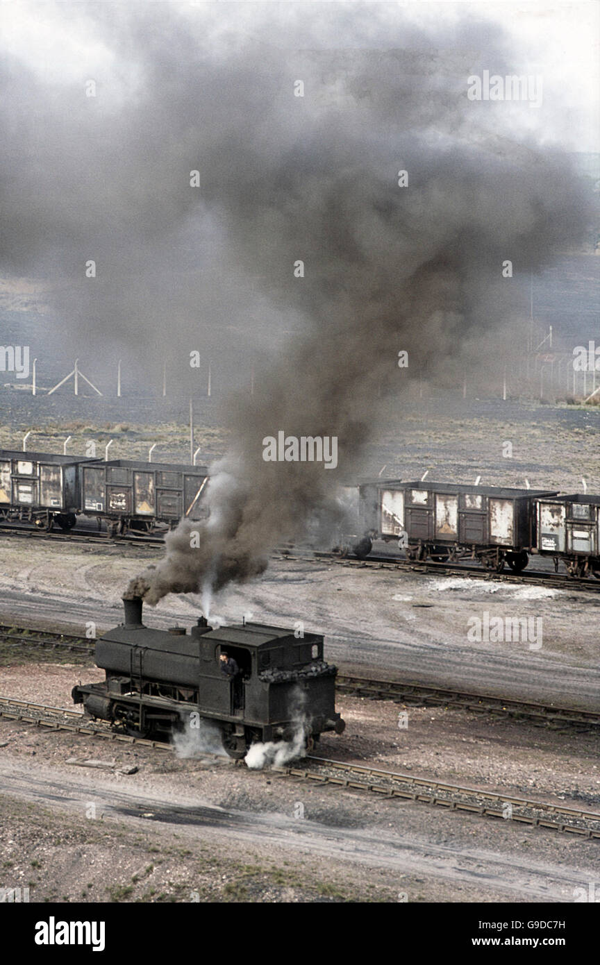 Quando questa foto è stata realizzata su una mattina di sole nel maggio 1972, l'72-anno-vecchio Barclay è stato il lavoro più antica locomotiva a vapore in Br Foto Stock