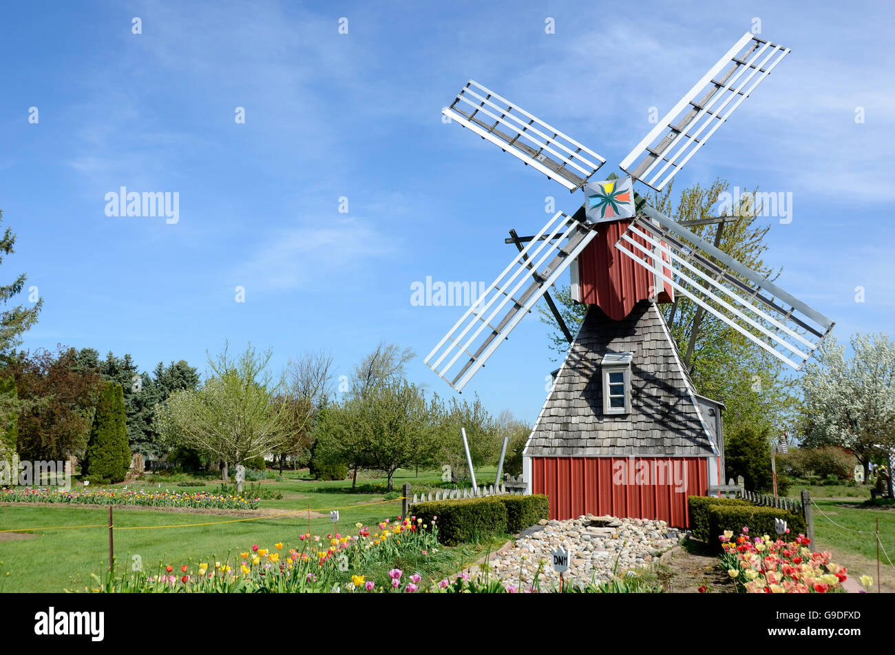 Il mulino a vento a Veldheer azienda durante il tulip time festival in Olanda, Michigan Foto Stock