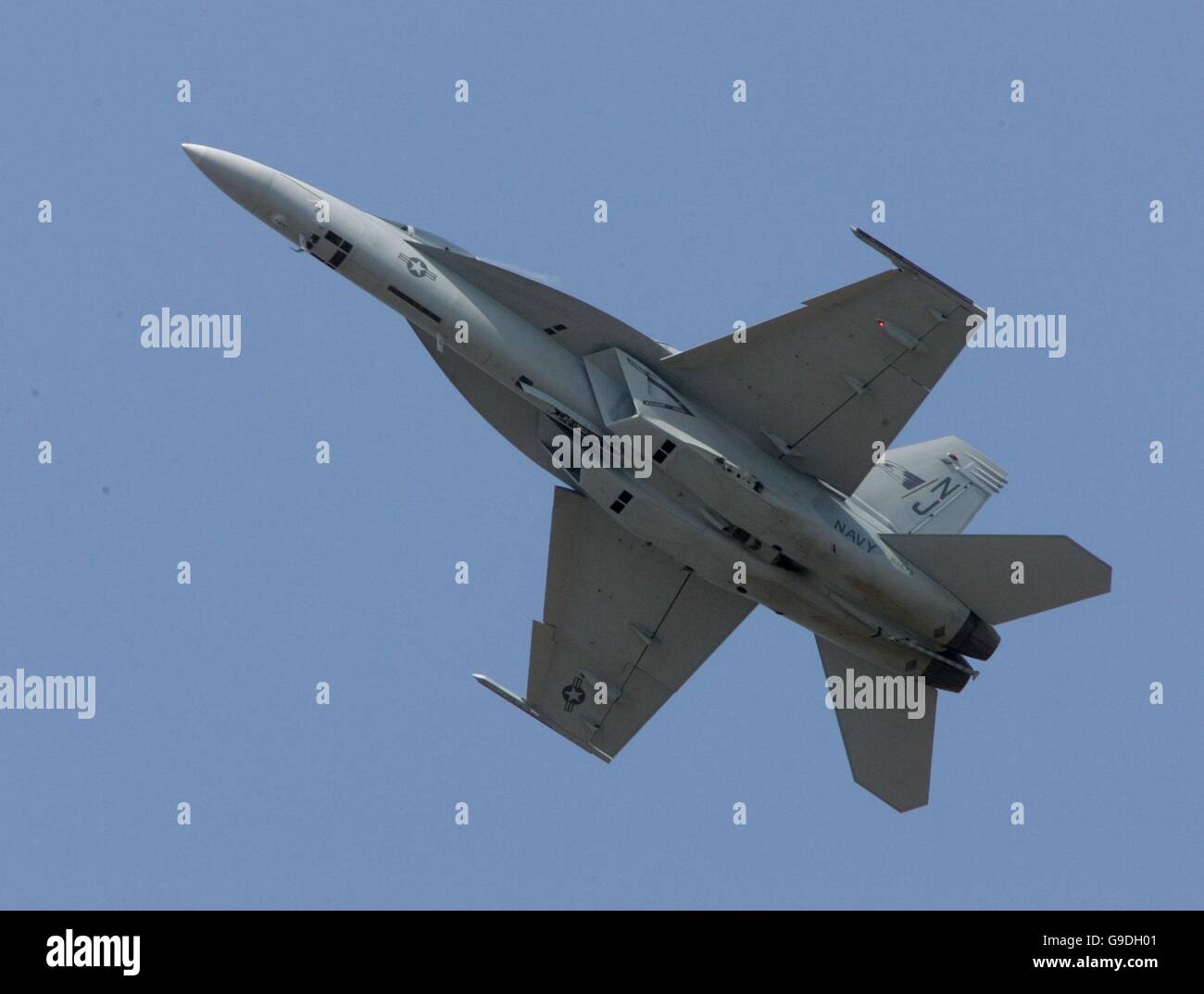 Boeing F/18F durante il display in Airshow di Farnborough Foto Stock