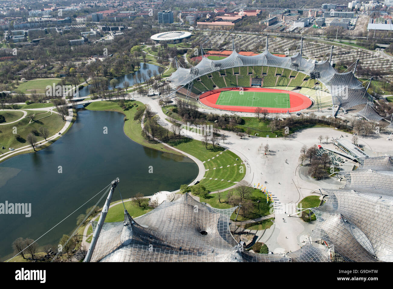 Stadium dell'Olympiapark a Monaco di Baviera, Germania Foto Stock