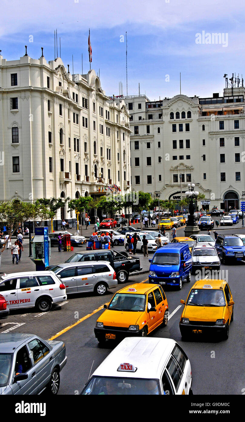 Il traffico delle ore di punta Lima Peru Foto Stock