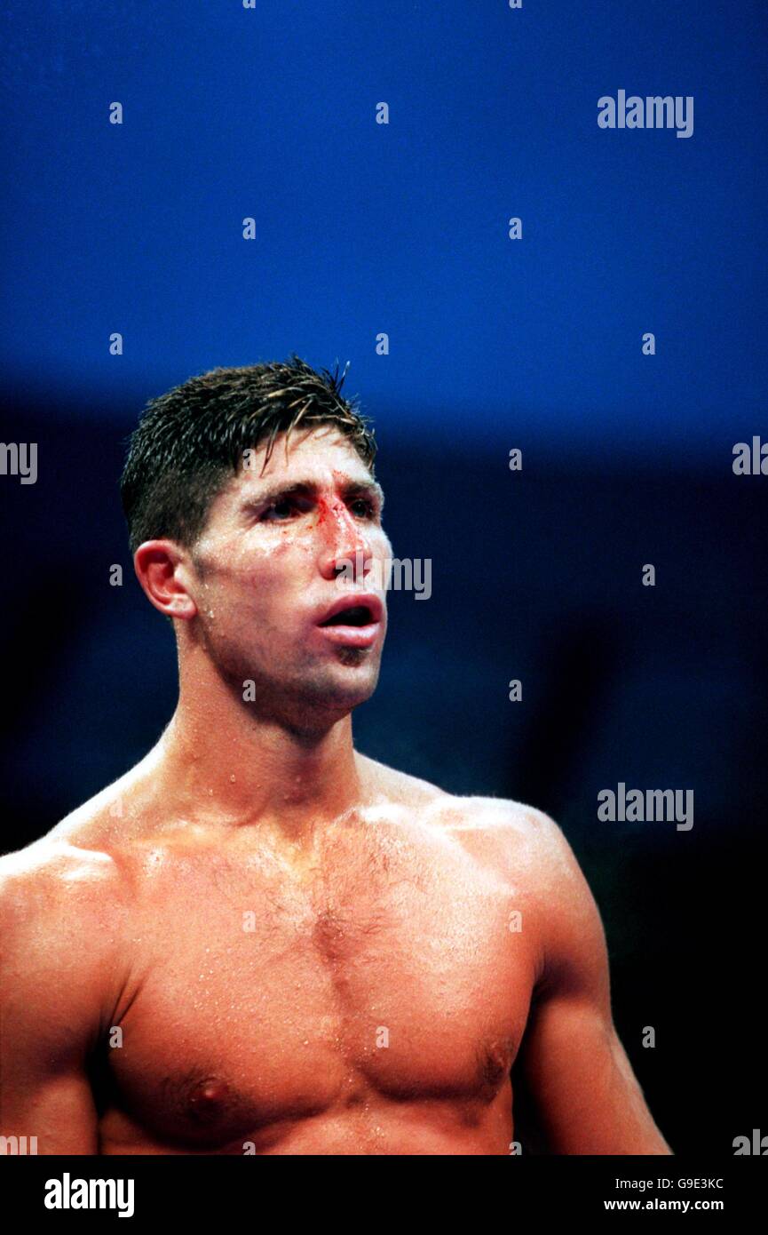 Boxing - WBU Super-Middleweight World Championship - Silvio Branco v Robin  Reid Foto stock - Alamy