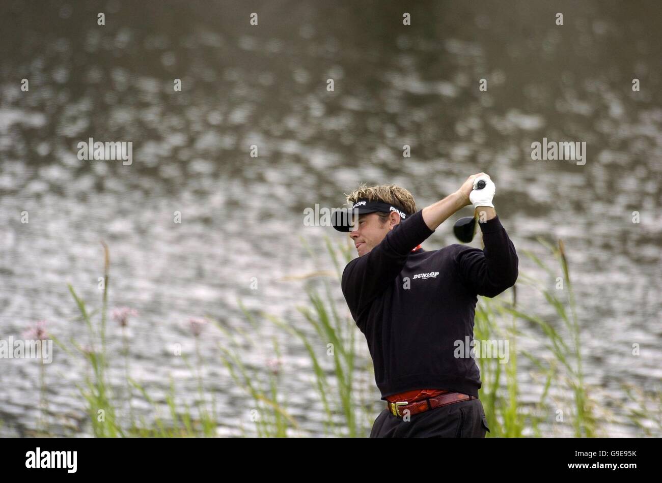 Lee Westwood in Inghilterra durante il secondo round dello Smurfit Kappa European Open al K Club, County Kildare, Irlanda. Foto Stock