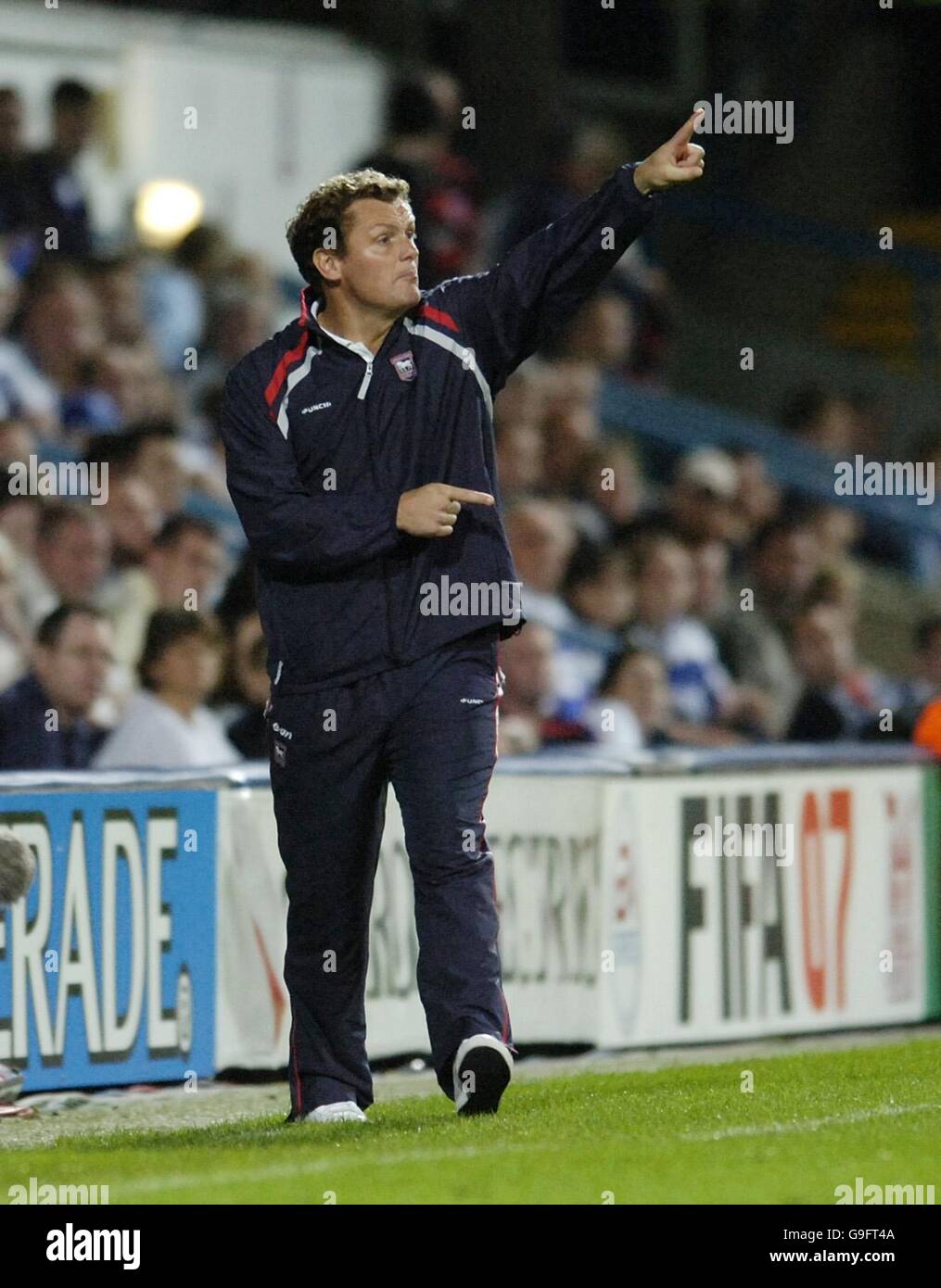 Jim Magilton, direttore della città di Ipswich, durante la partita del campionato Coca-Cola contro il QPR a Loftus Road, Londra. Foto Stock