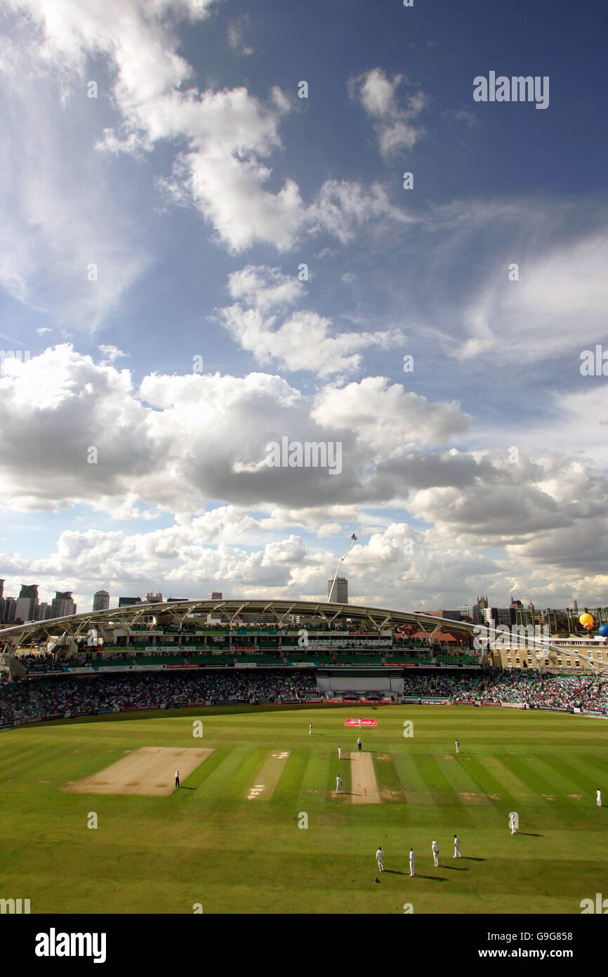 Cricket - Npower Quarta prova - Inghilterra / Pakistan - The Brit Oval. Una visione generale del Brit Oval Foto Stock