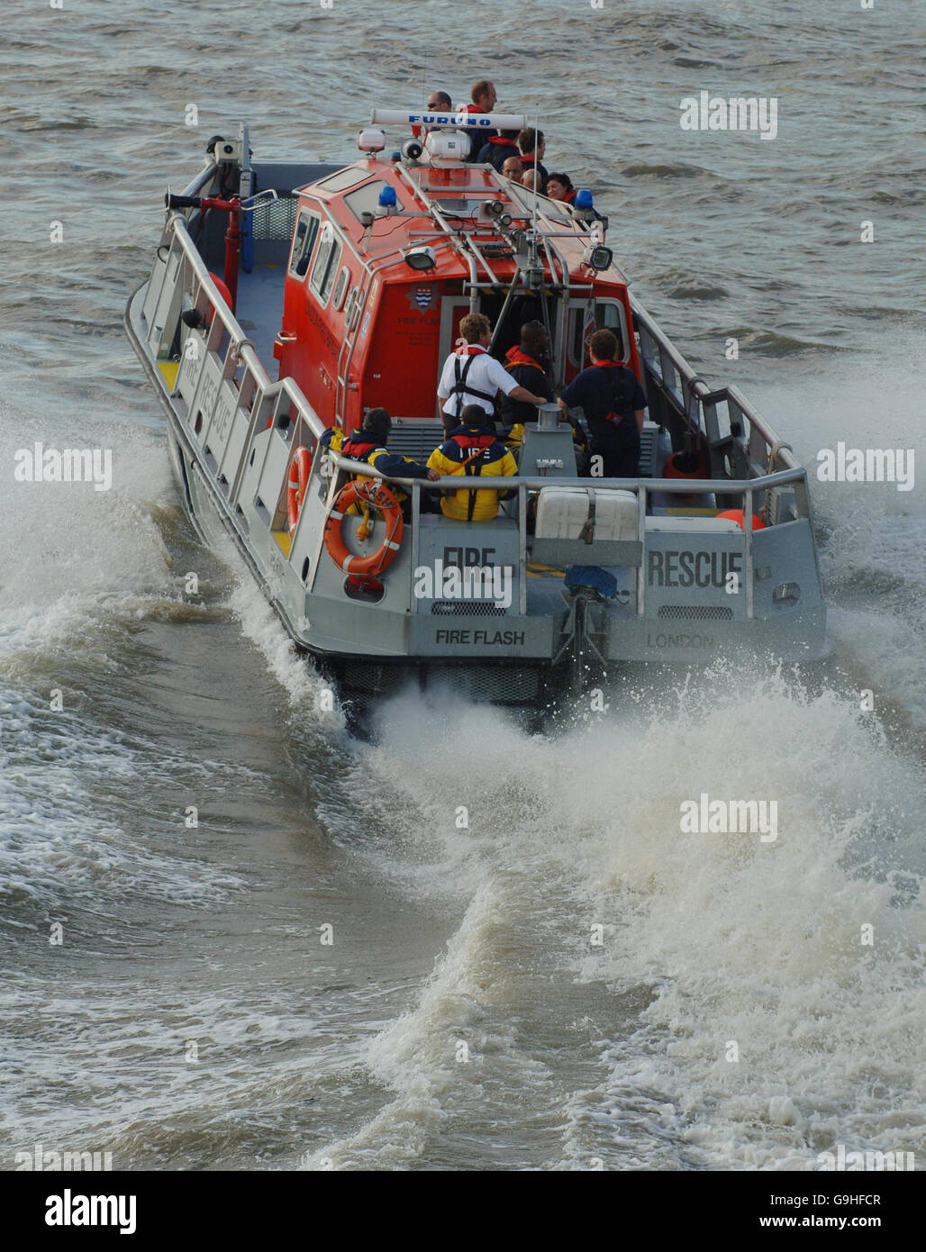 Tamigi Rescue Boat. PREMERE ASSOCIAZIONE foto. Data immagine: Giovedì 26 2006 settembre. Vedere la storia di PA. Il credito fotografico dovrebbe essere Fiona Hanson/PA Foto Stock