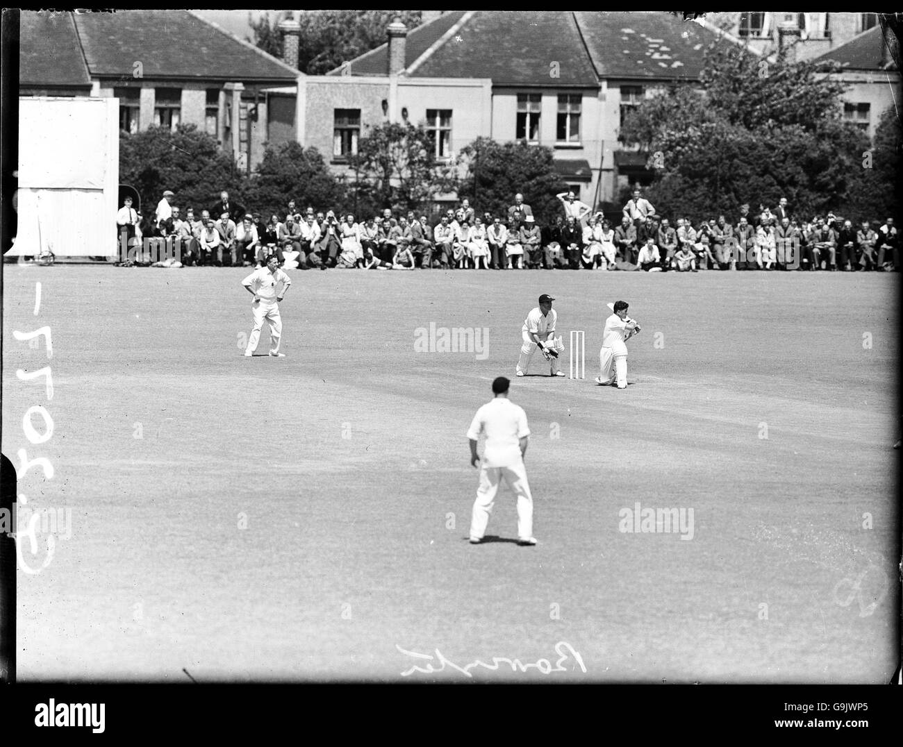 Cricket - Kent / Surrey. Ken Barrington di Surrey batting Foto Stock