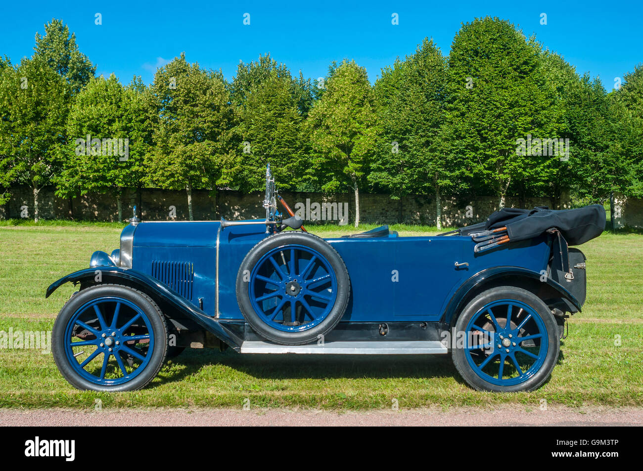 1920s francese Peugeot auto d'epoca - Francia. Foto Stock
