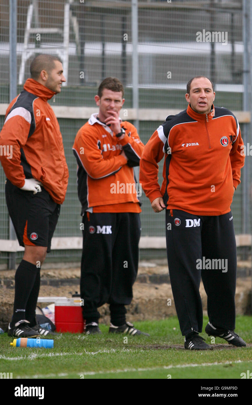 Calcio - Charlton Athletic Training - Passeri Lane Foto Stock