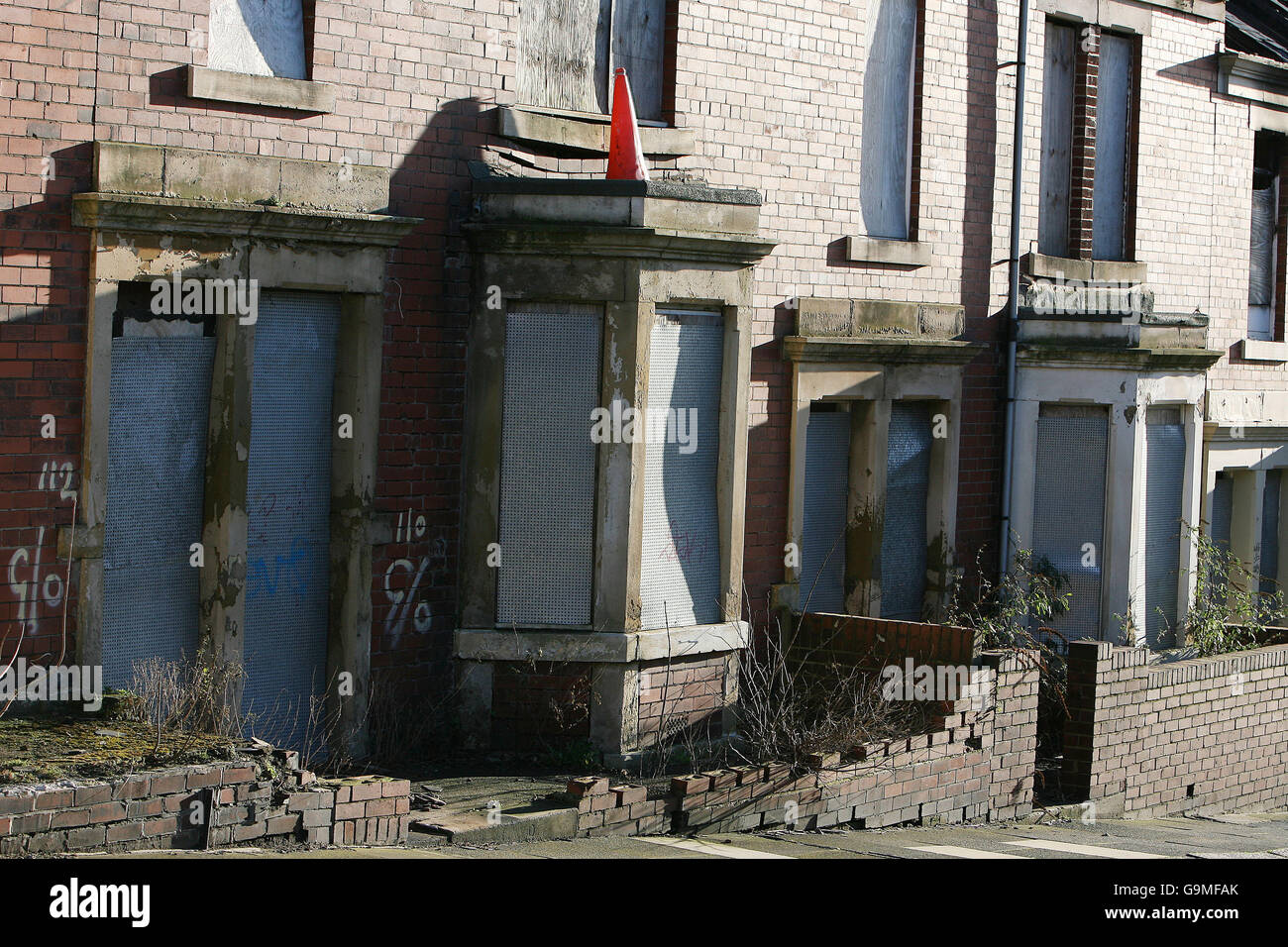Immagini di decadimento urbano. Alloggio in alto a Elswick, vicino a Newcastle upon Tyne. Foto Stock